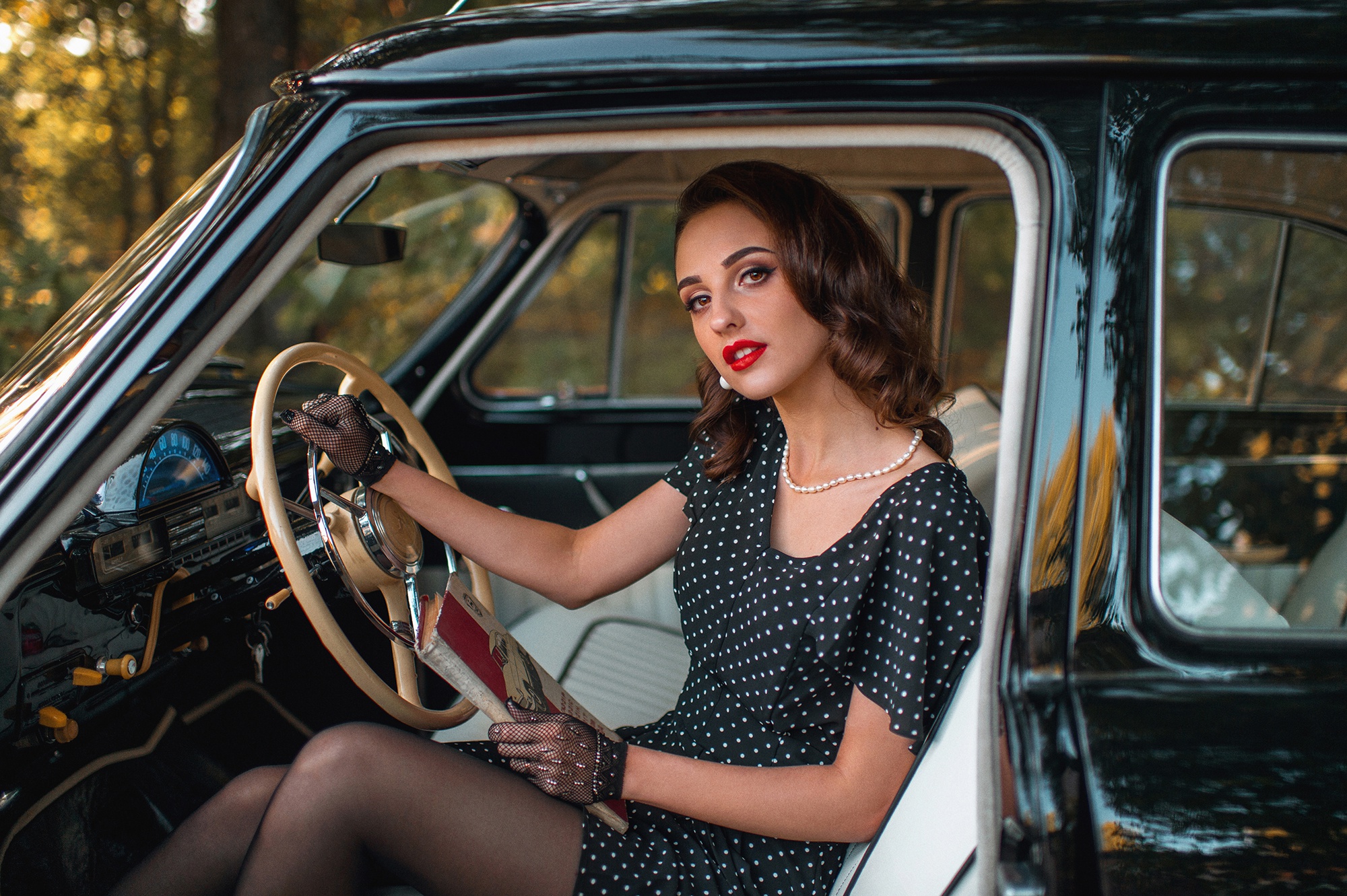 women, girls & cars, car, glove, model, retro, steering wheel, vintage