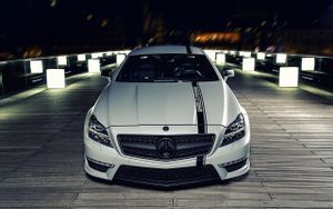 Скачать обои Мерседес (Mercedes) на телефон бесплатно