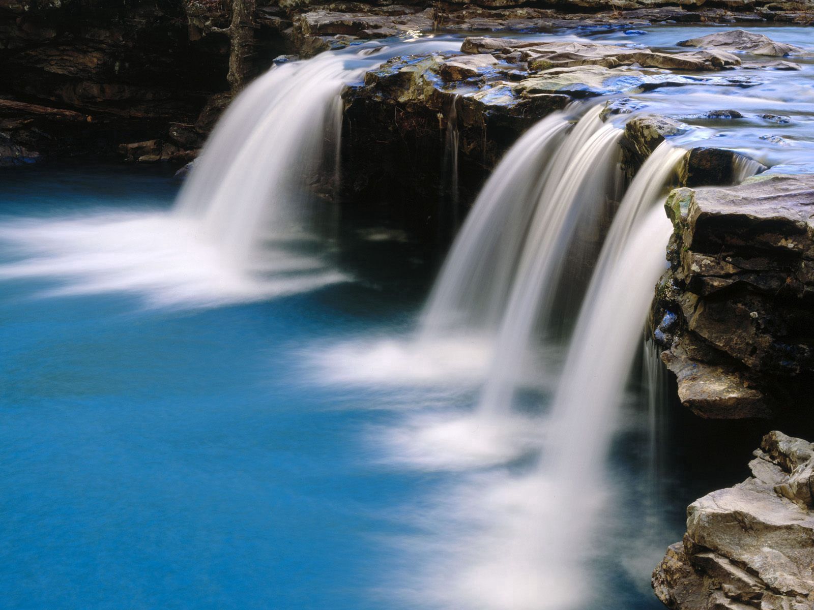 Download mobile wallpaper Arkansas, Stream, Stones, Waterfall, Flow, Water, Nature for free.