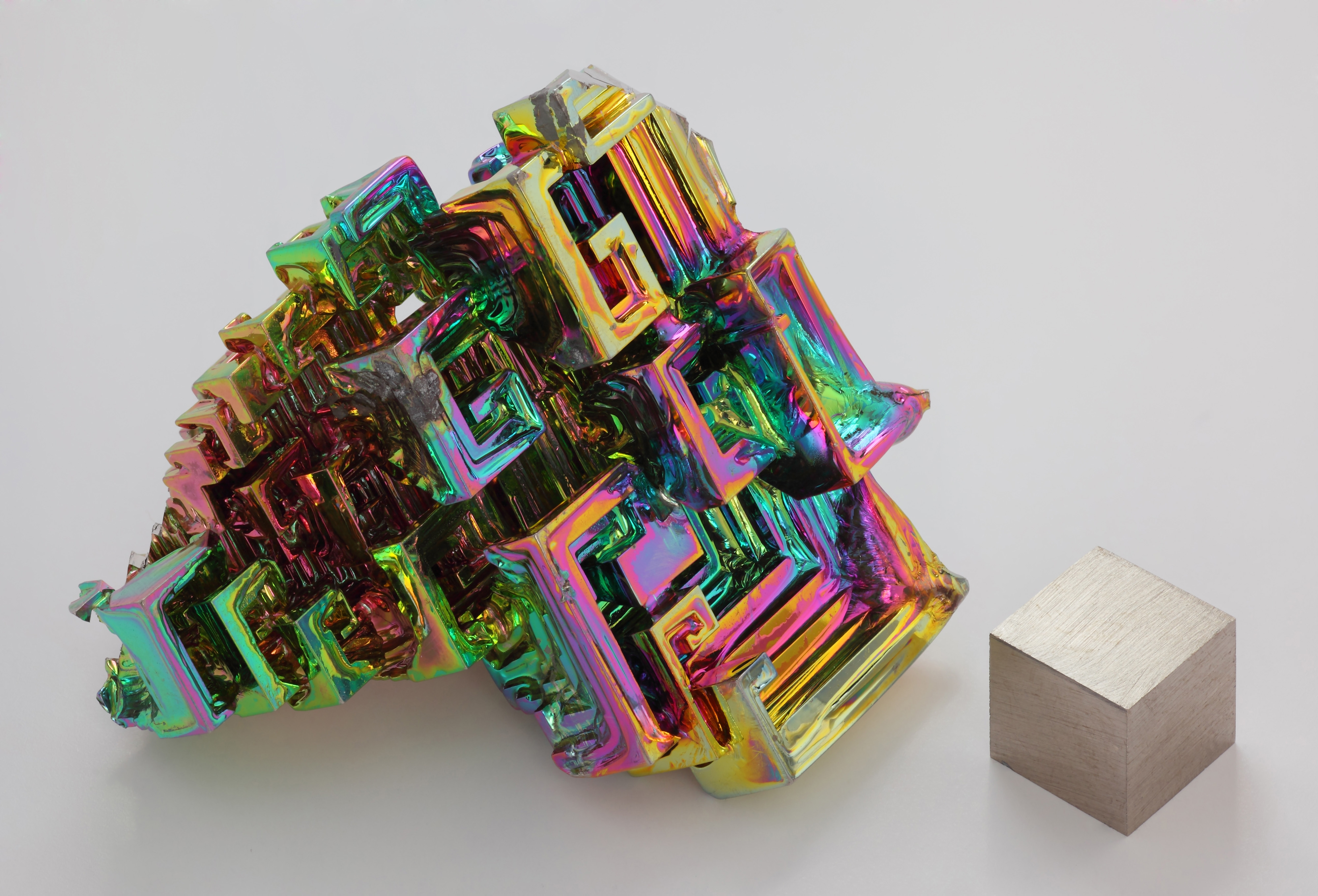 Baixar papel de parede para celular de Pedra, Multicolorido, Motley, Uma Pedra, Forma, Figura, Cubo, 3D gratuito.