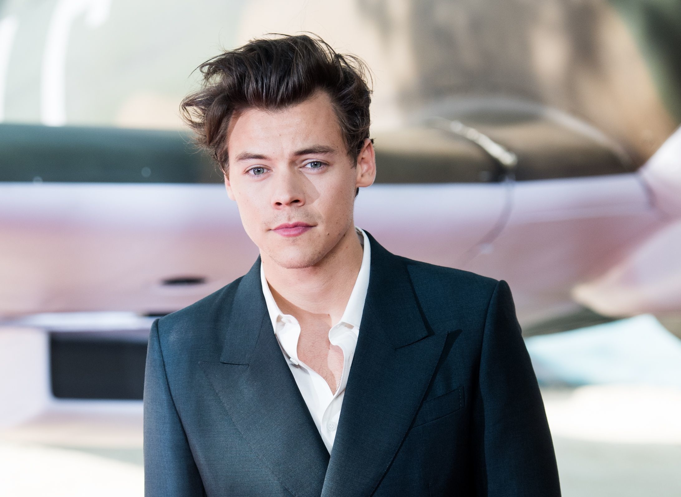 Harry Styles HD Wallpapers - Wallpaper Cave