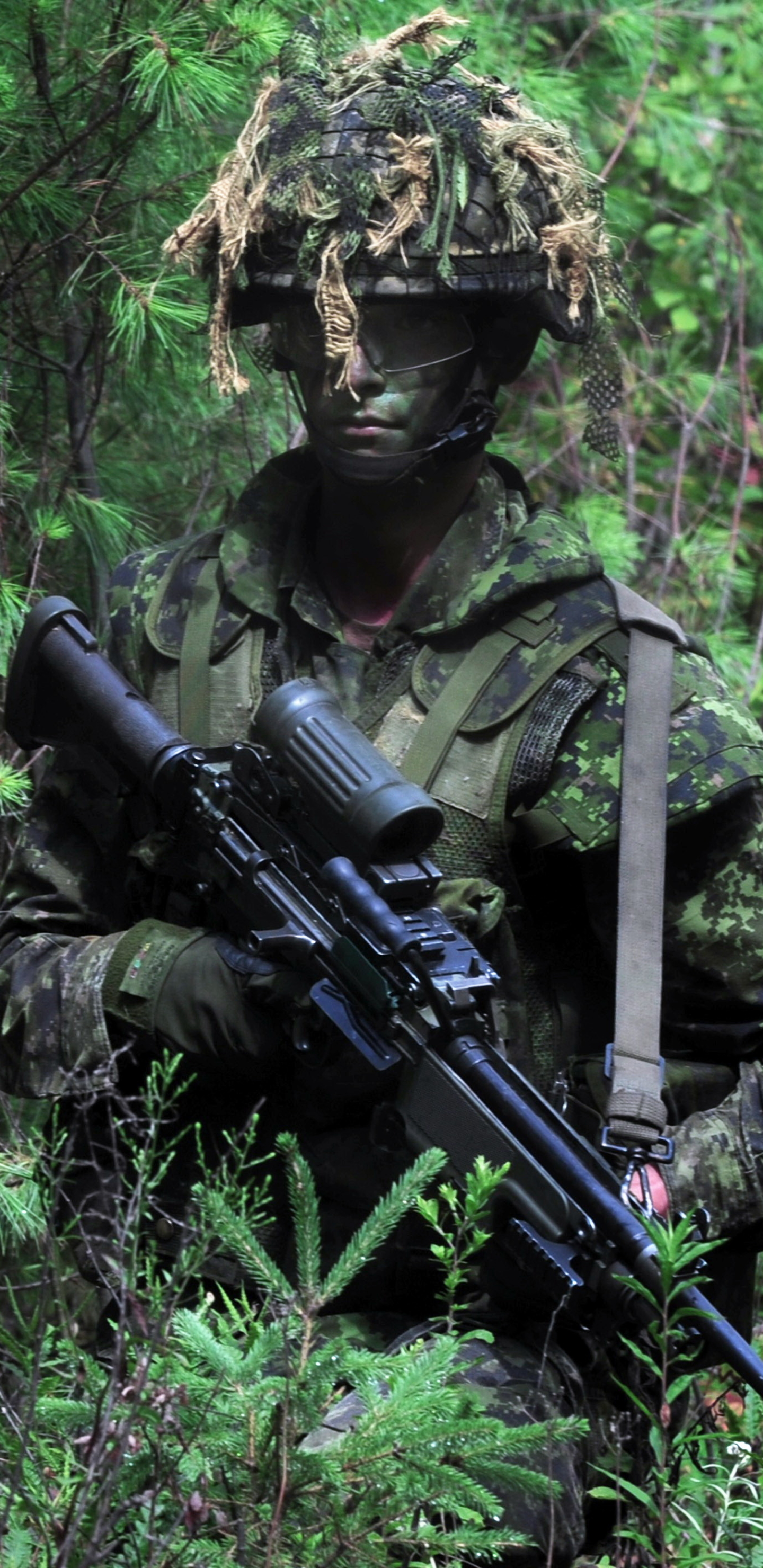 vertical wallpaper military, soldier, camouflage, weapon, rifle