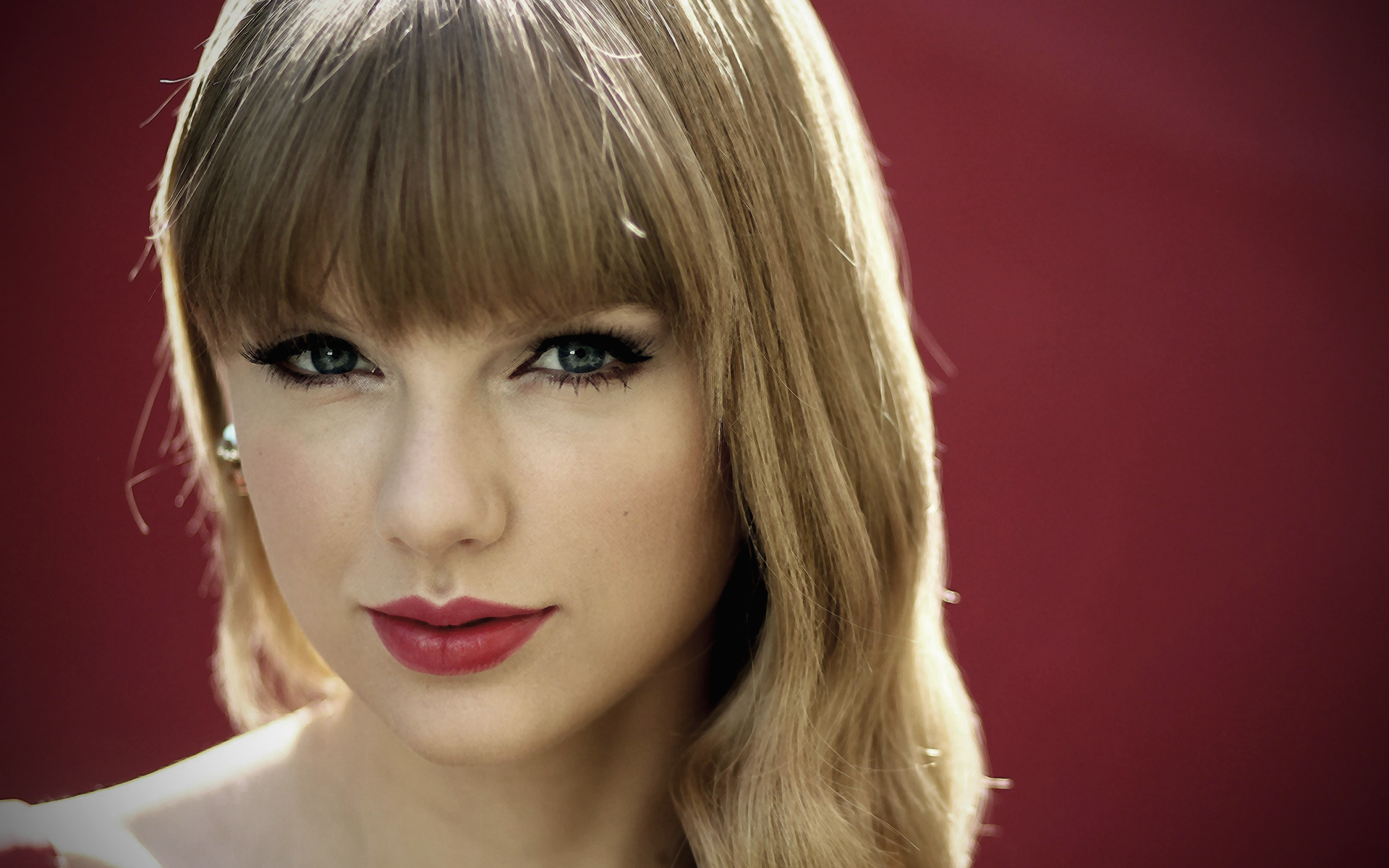 Taylor swift песни. Taylor. Тейлор Свифт вампир. Тейлор Свифт красивая подросток. Taylor Swift 1600x900.