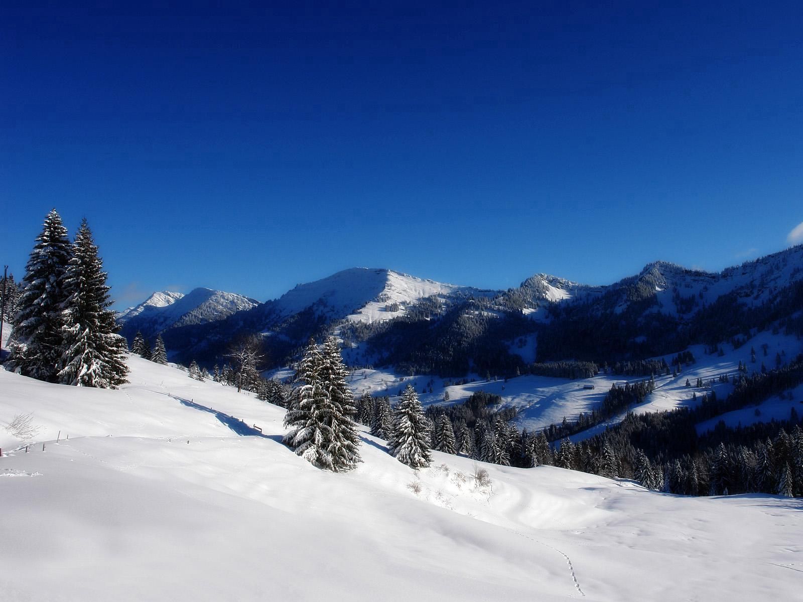 124378 Hintergrundbild herunterladen winter, natur, sky, mountains, abstammung, abstieg, aß, aßen - Bildschirmschoner und Bilder kostenlos