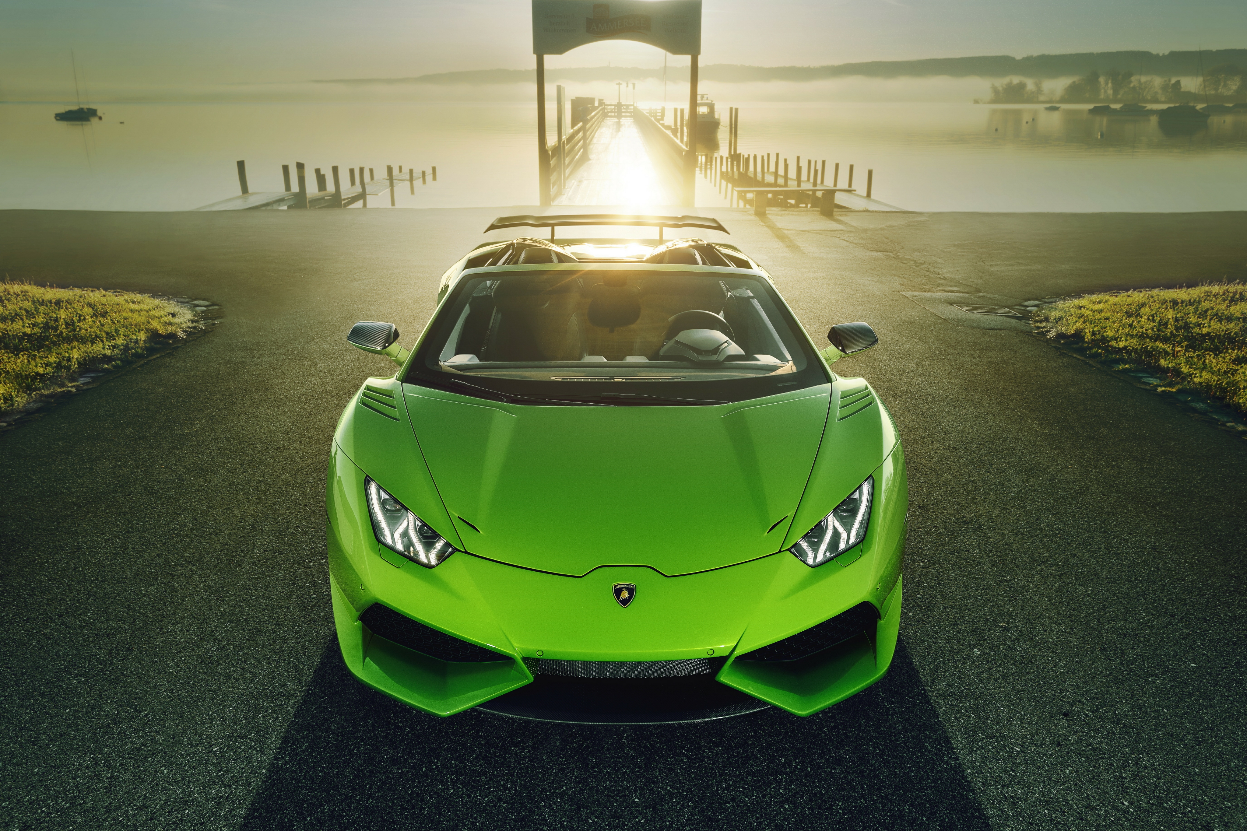 Lamborghini Huracan зеленый