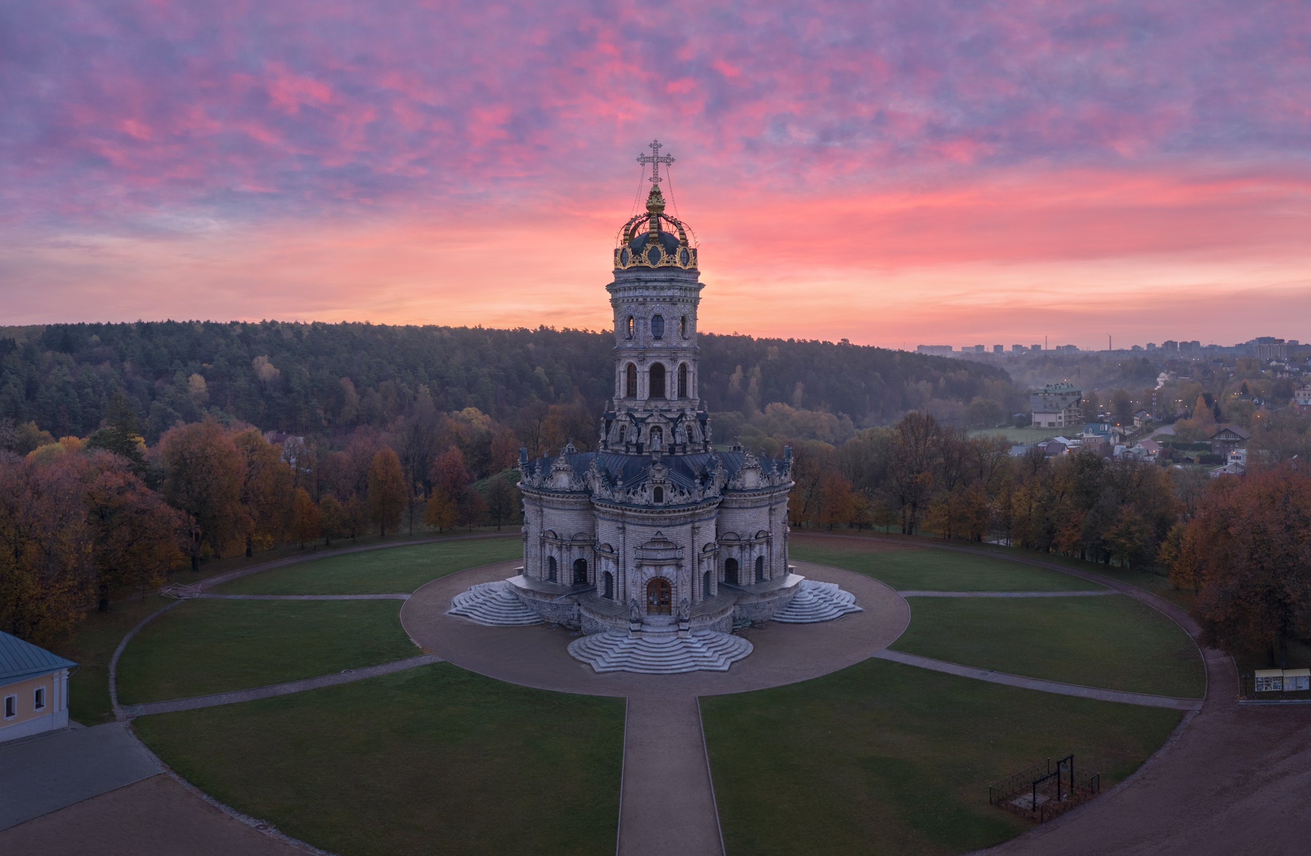 Самые красивые храмы России фото