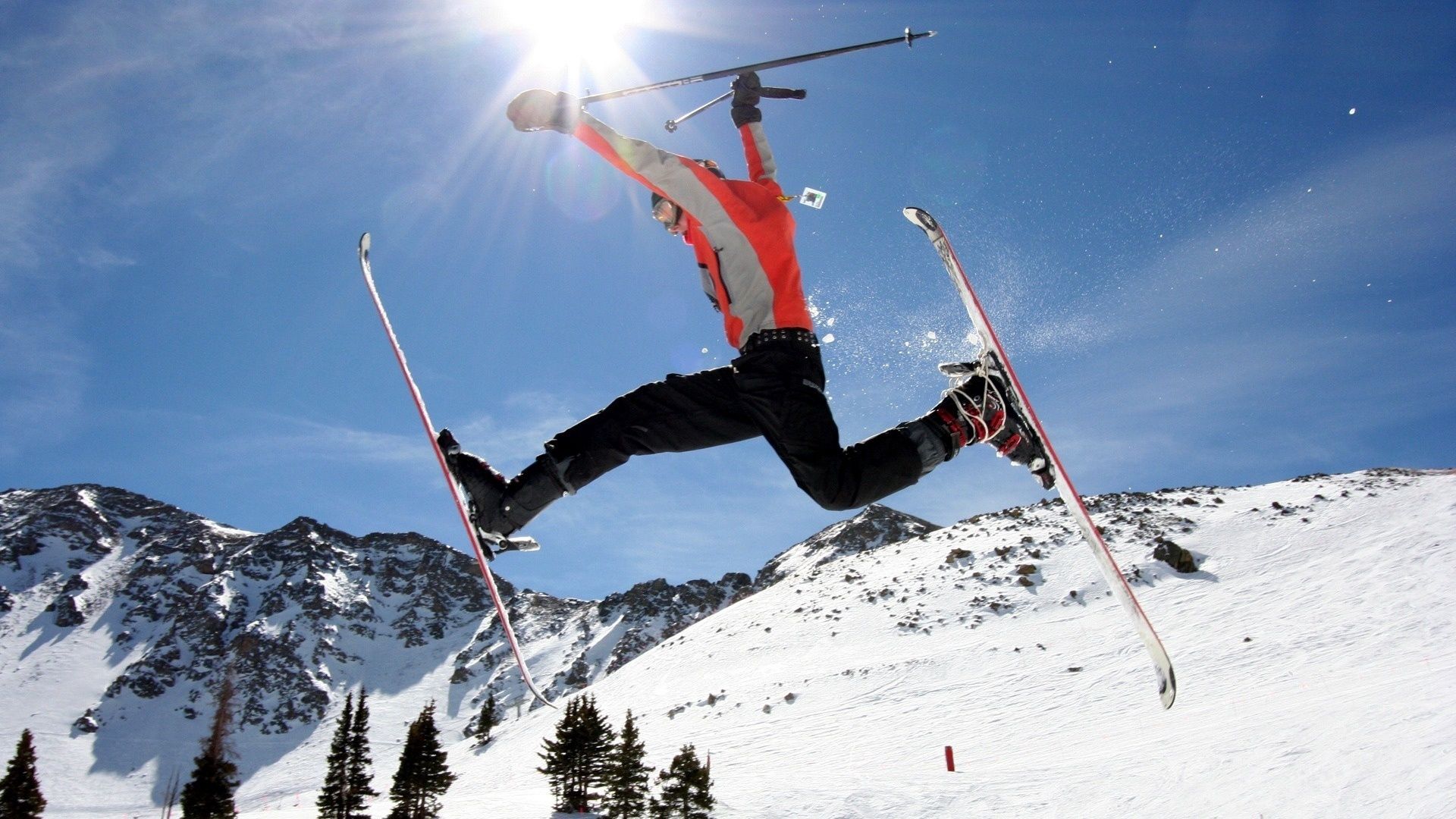 59967 baixar papel de parede esportes, céu, neve, inclinação, declive, esquiador, esquiar, gravetos, grudar, esqui - protetores de tela e imagens gratuitamente