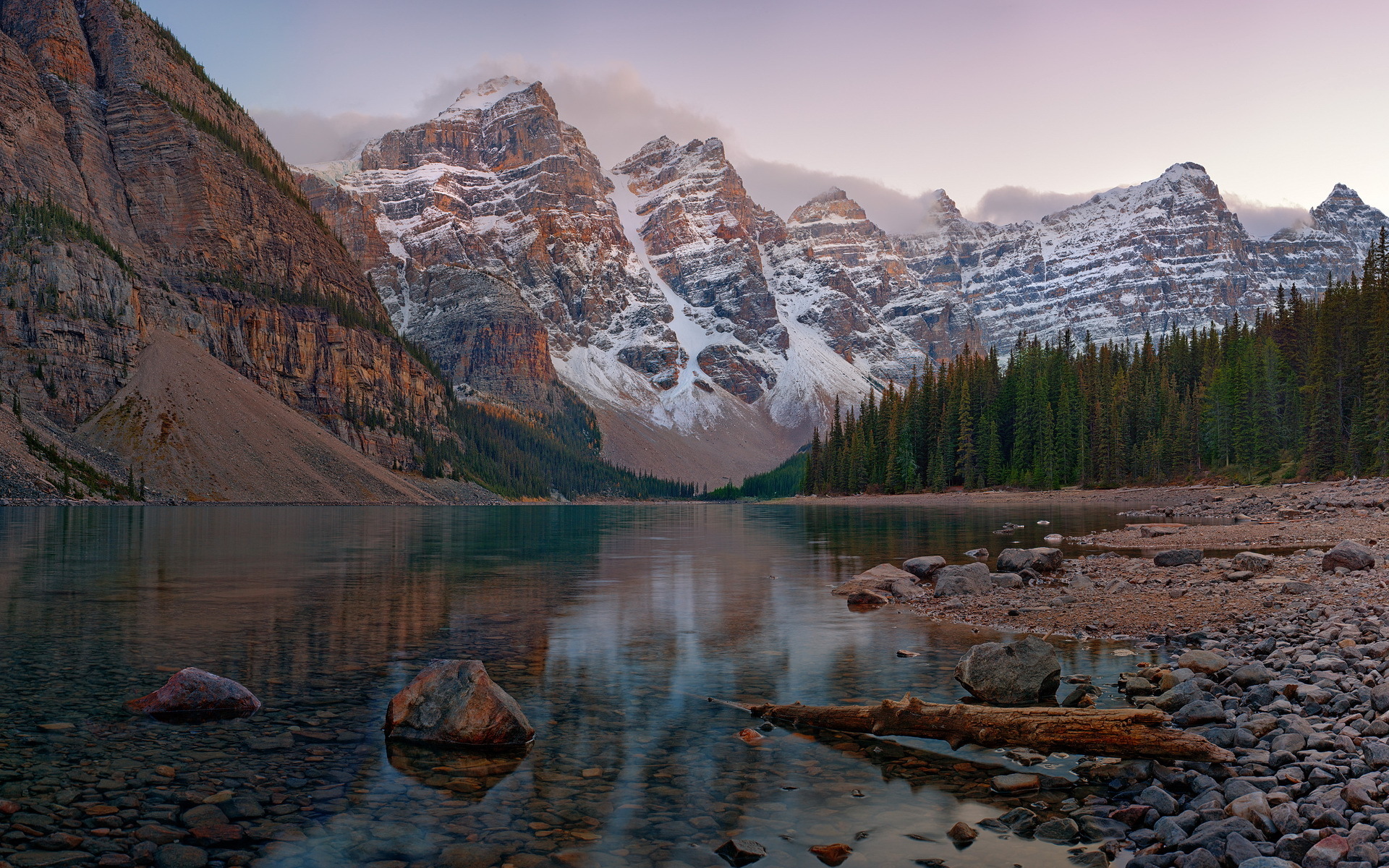 355759 Hintergrundbild herunterladen erde/natur, moränensee, alberta, banff nationalpark, kanada, kanadische rockies, rocky mountains, seen - Bildschirmschoner und Bilder kostenlos