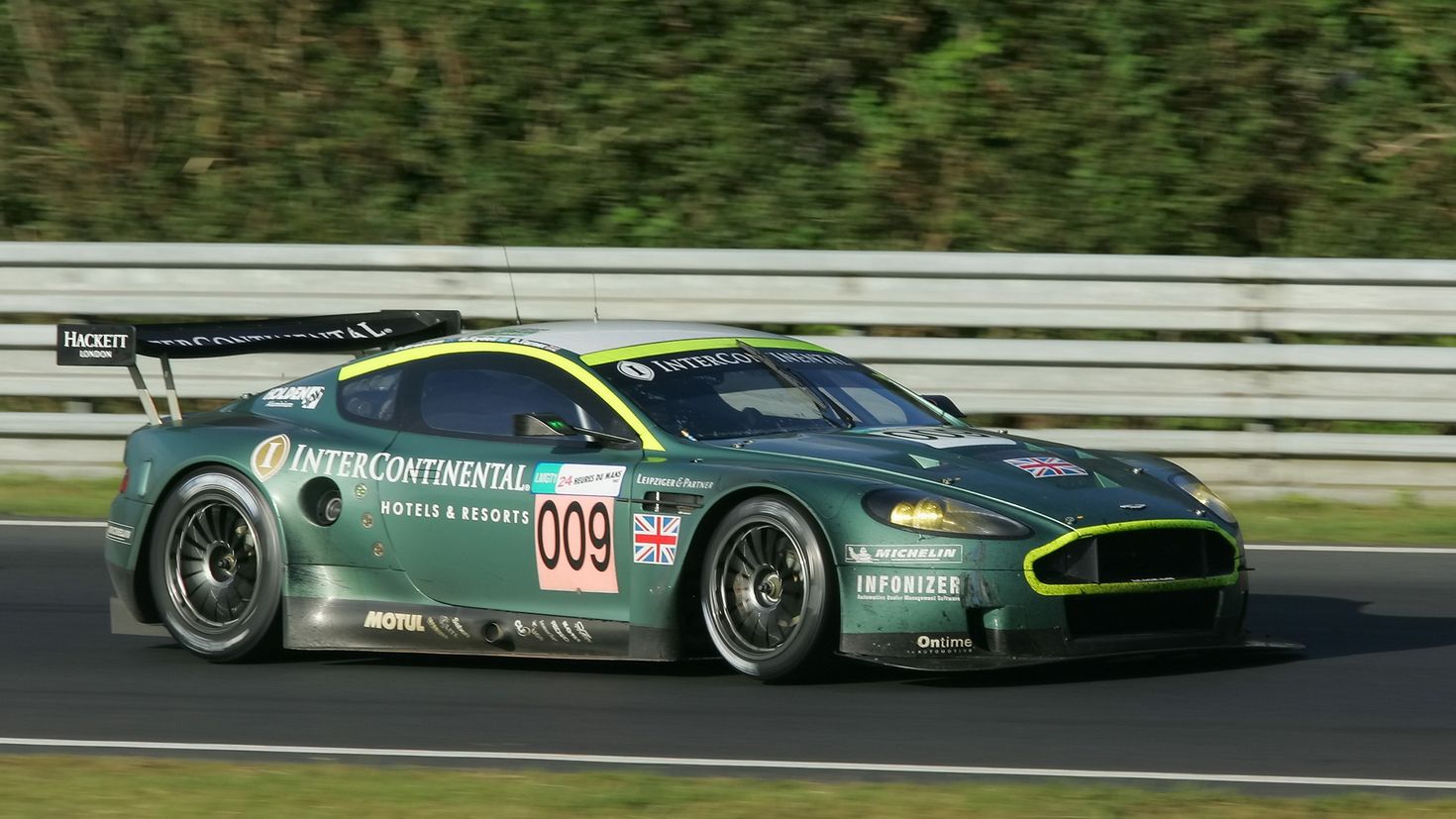 Aston Martin dbr9