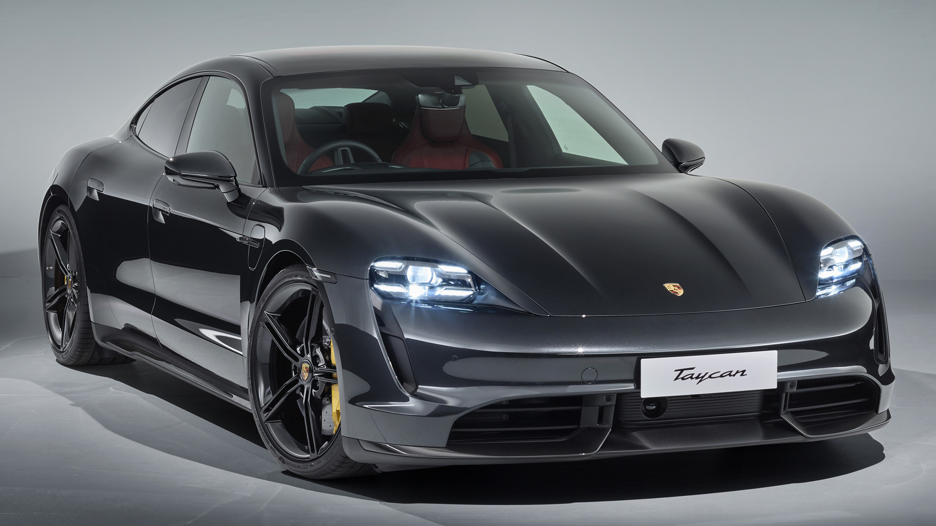 Porsche Taycan Turbo s 2020