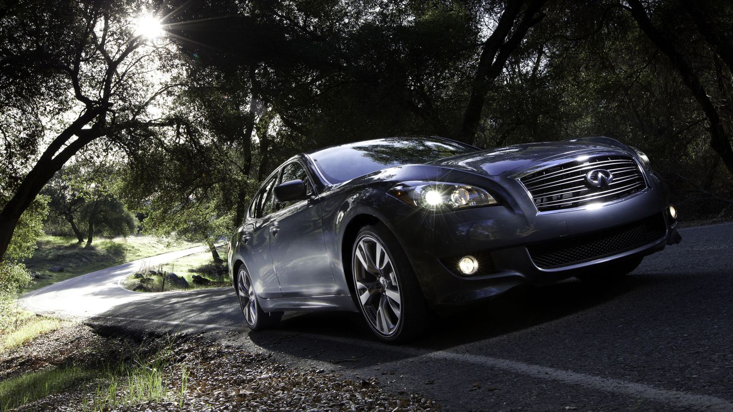 Фотка инфинити. Инфинити m56. Инфинити 2013. Инфинити 800. Nissan Infiniti.