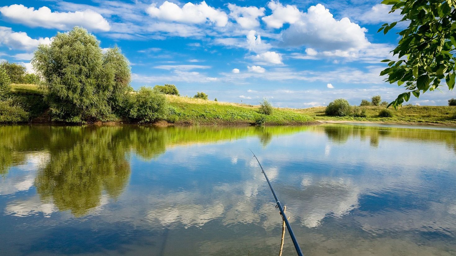 рыбалка на красивом озере