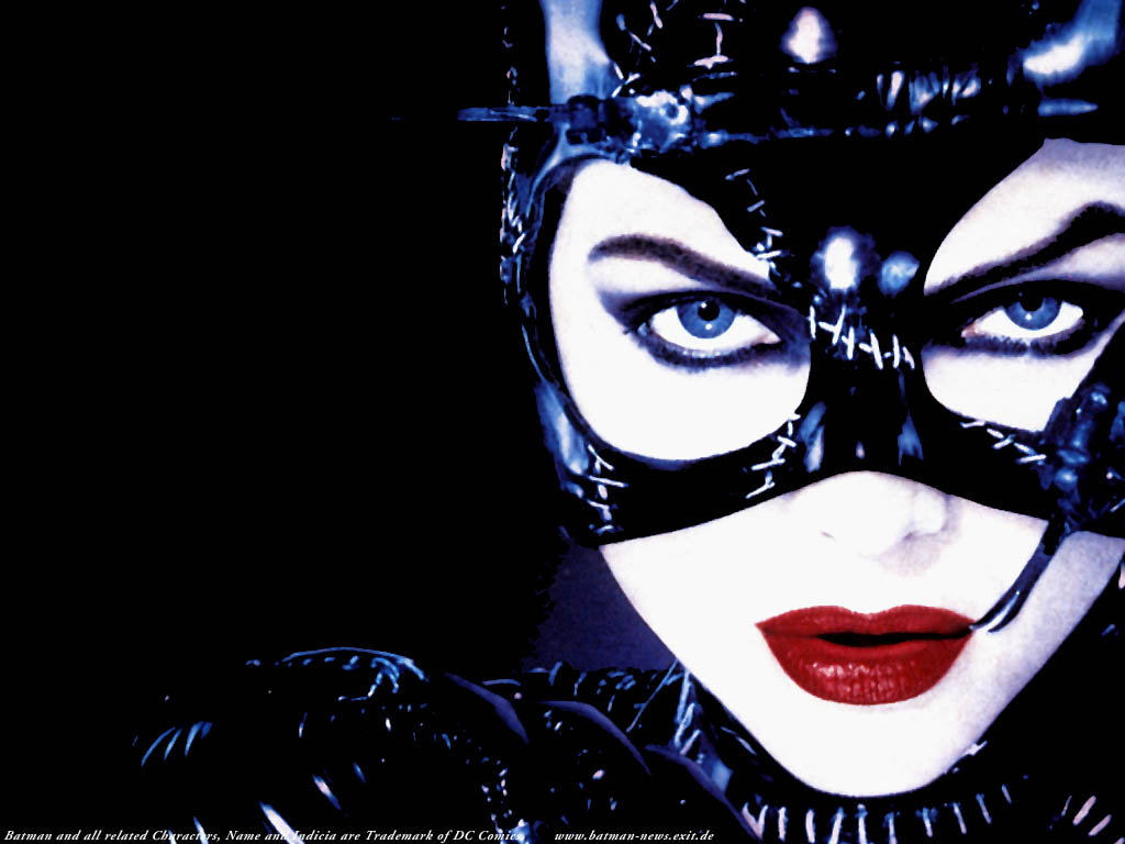 movie, batman returns, catwoman cellphone
