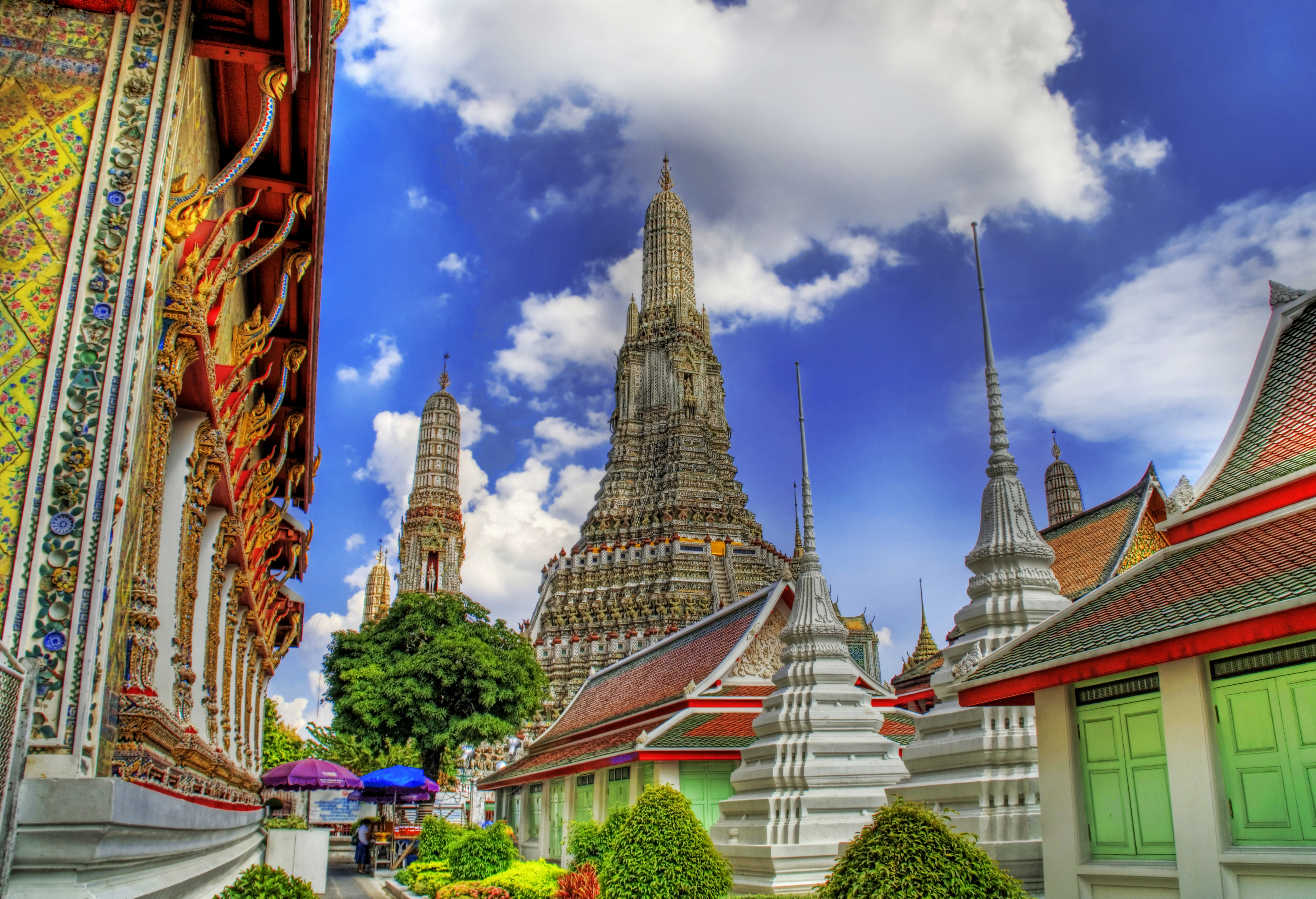 385426 скачать обои бангкок, сделано человеком, улица, храм, таиланд, ват арун, города - заставки и картинки бесплатно