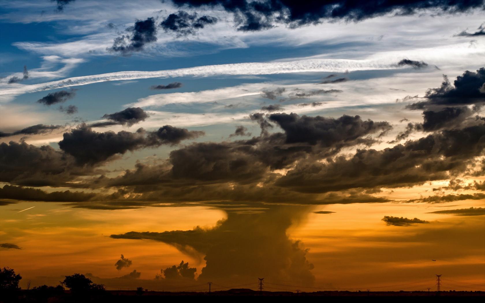 Amazing sky. Тень облаков на земле. Фото тень от облаков. Тени от облаков площадь. Обои на рабочий стол тени от облаков.