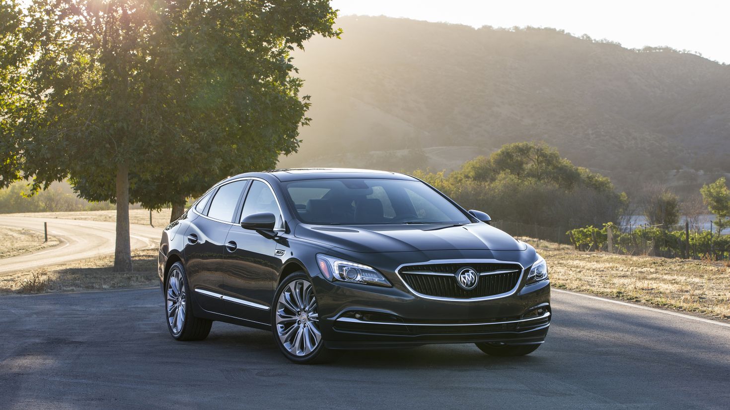 Buick Lacrosse 2016