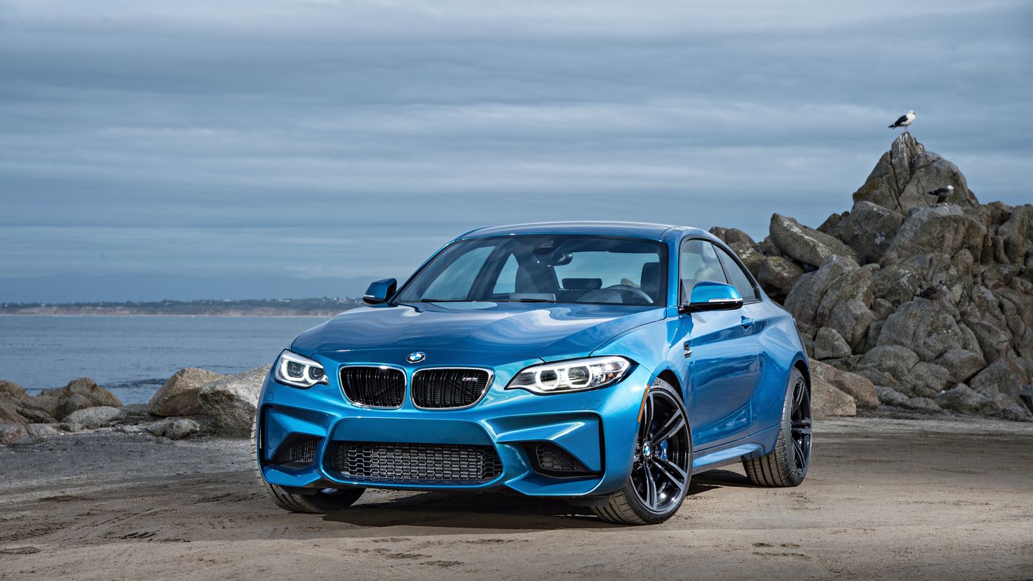 Б м 2. BMW m2 2017. BMW m2 Coupe 2016. BMW m2 Coupe 4k. Новая БМВ м2.