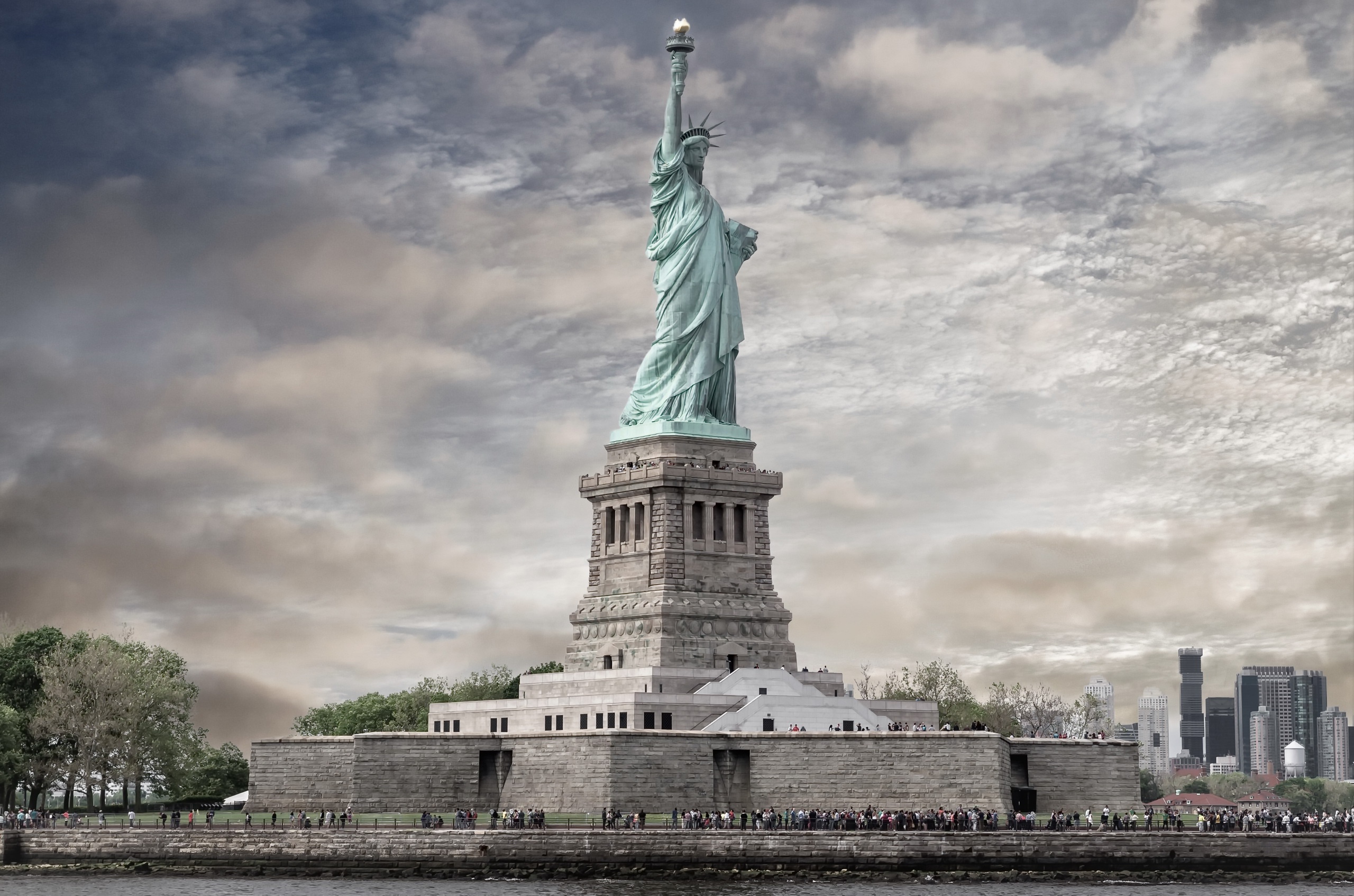 Статуя свободы (Statue of Liberty).