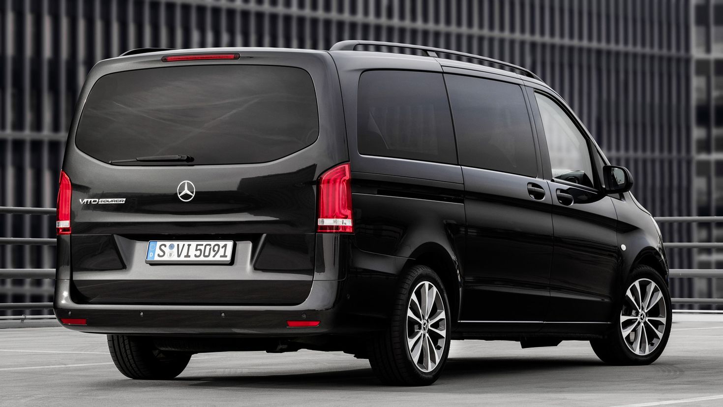 Mercedes vito. Мерседес-Бенц Вито 2020. Mercedes Benz Vito Tourer 2020. Mercedes Benz Vito 2021. Mercedes Vito 2021.