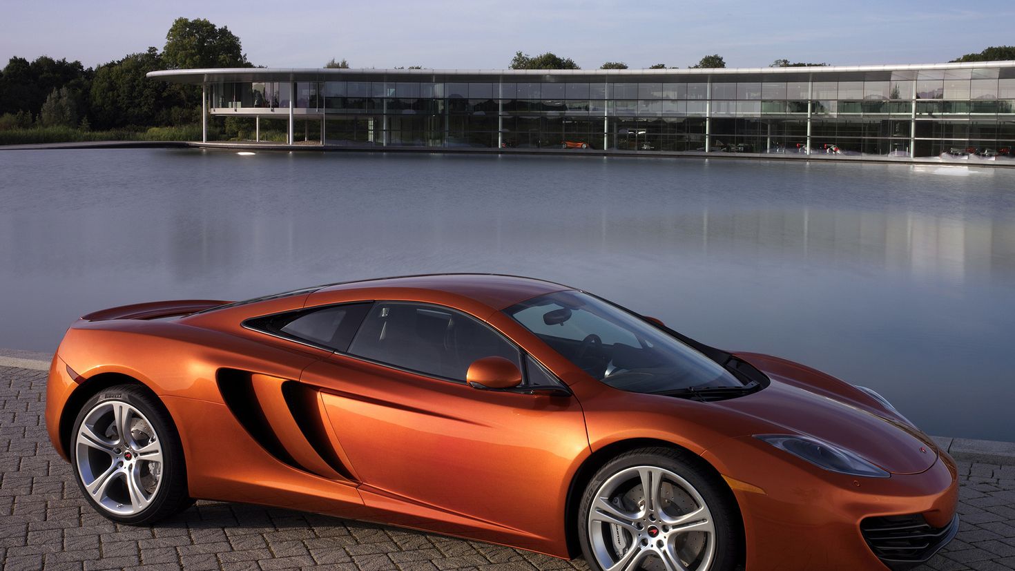 Кар фотографии. MCLAREN mp4-12c. MCLAREN 12c. Машина MCLAREN mp4-12c. Макларен МП 12с.