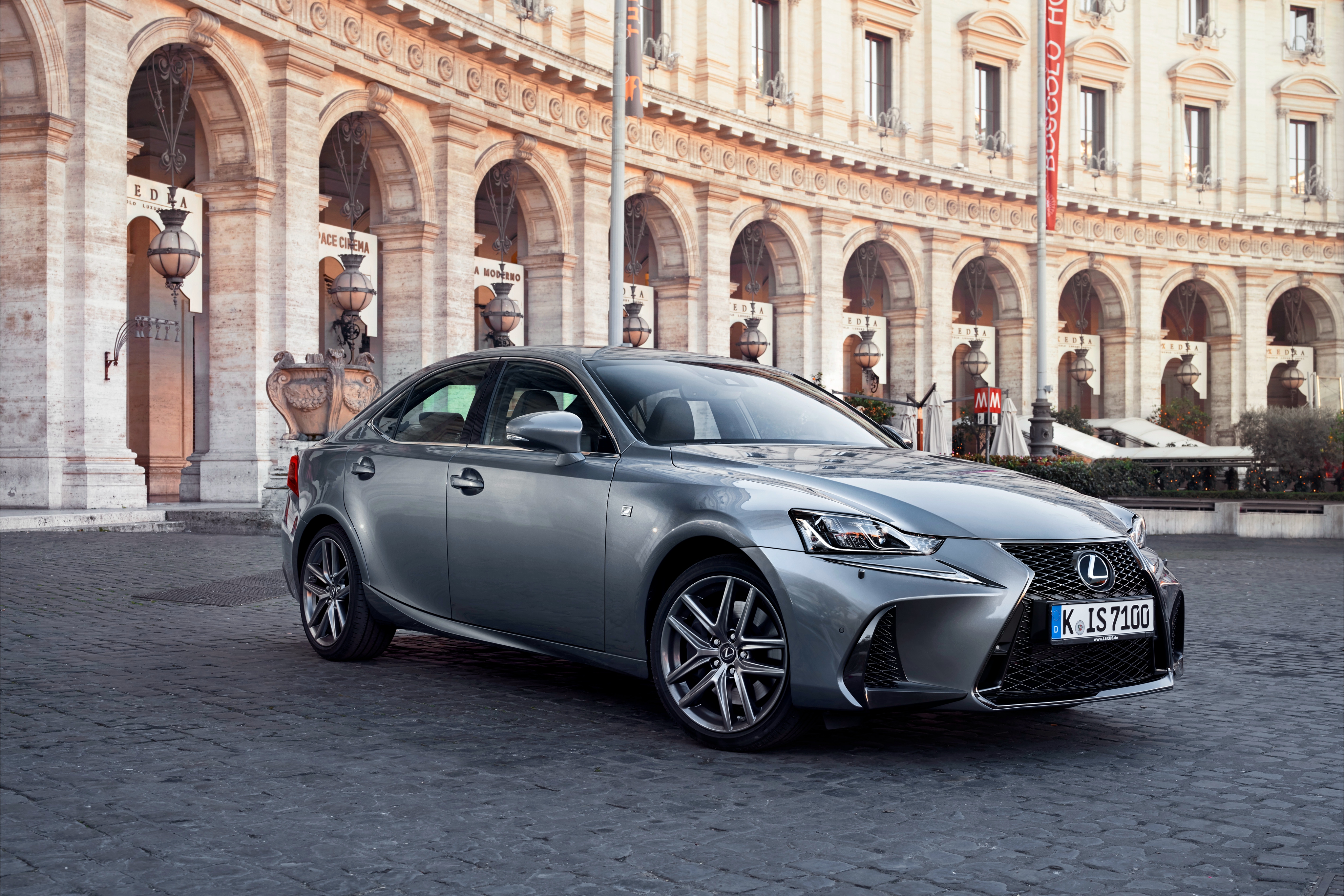 Lexus is200t f Sport