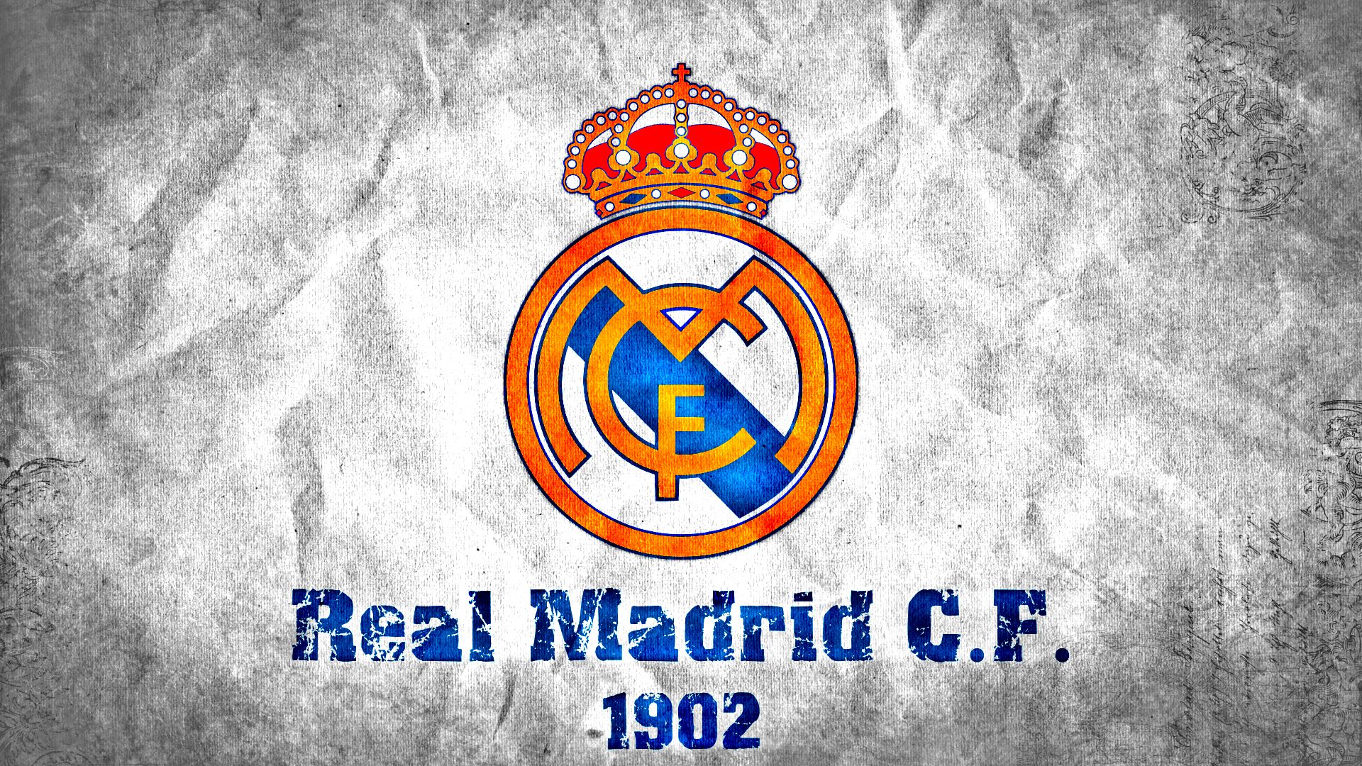 Реал Мадрид логотип на белом фоне
