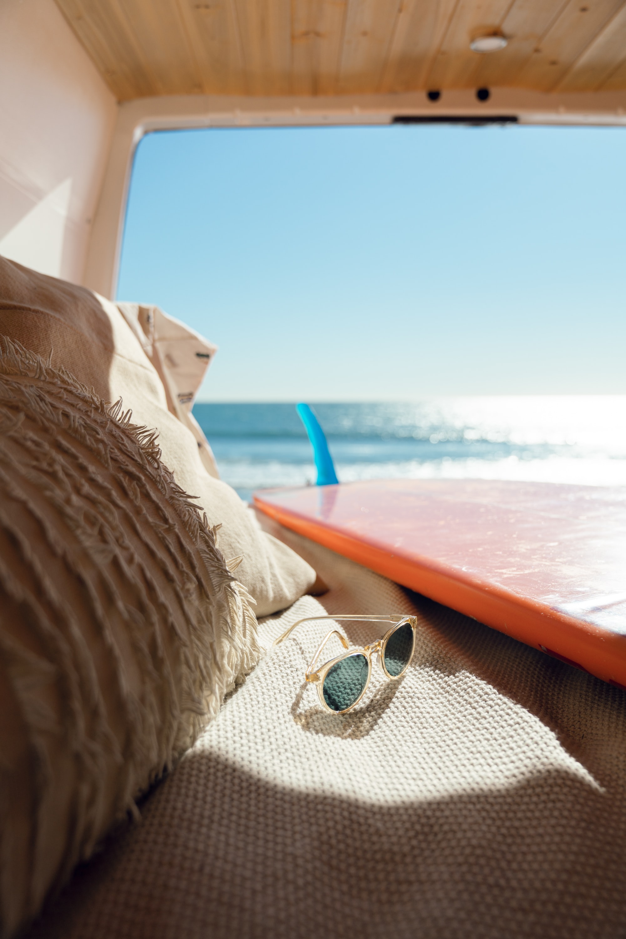 Lock Screen PC Wallpaper sea, summer, miscellanea, miscellaneous, relaxation, rest, sunlight, sunglasses