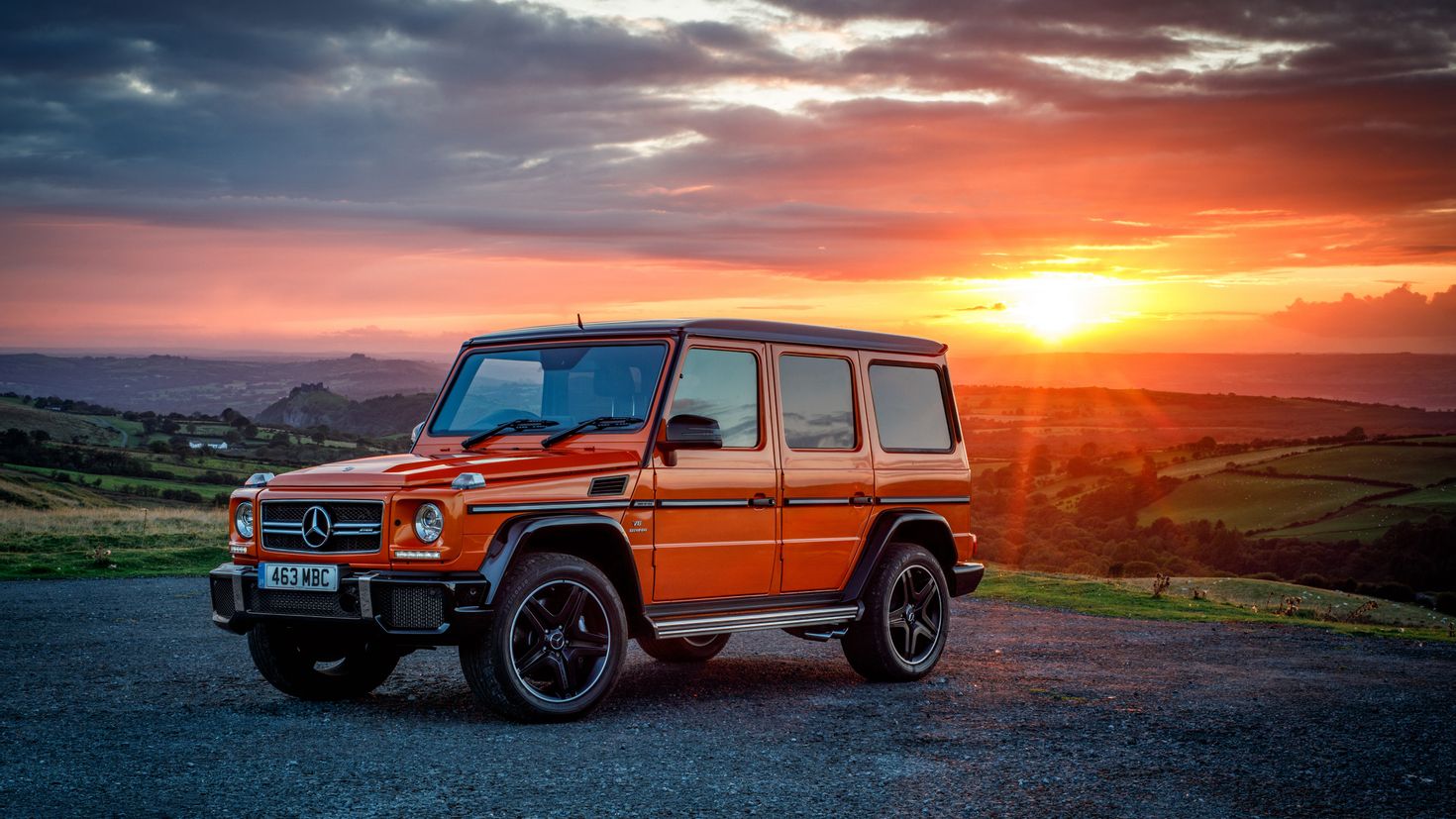 Mercedes Benz g63 AMG Red