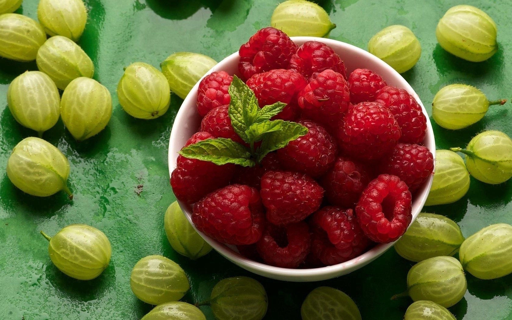 Download mobile wallpaper Gooseberry, Berry, Food, Leaves, Raspberry for free.