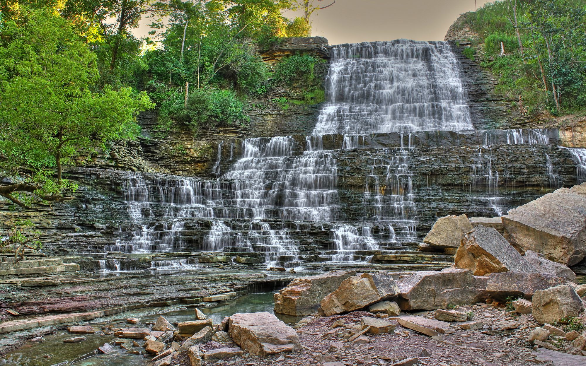 Водопад Альбион, Канада