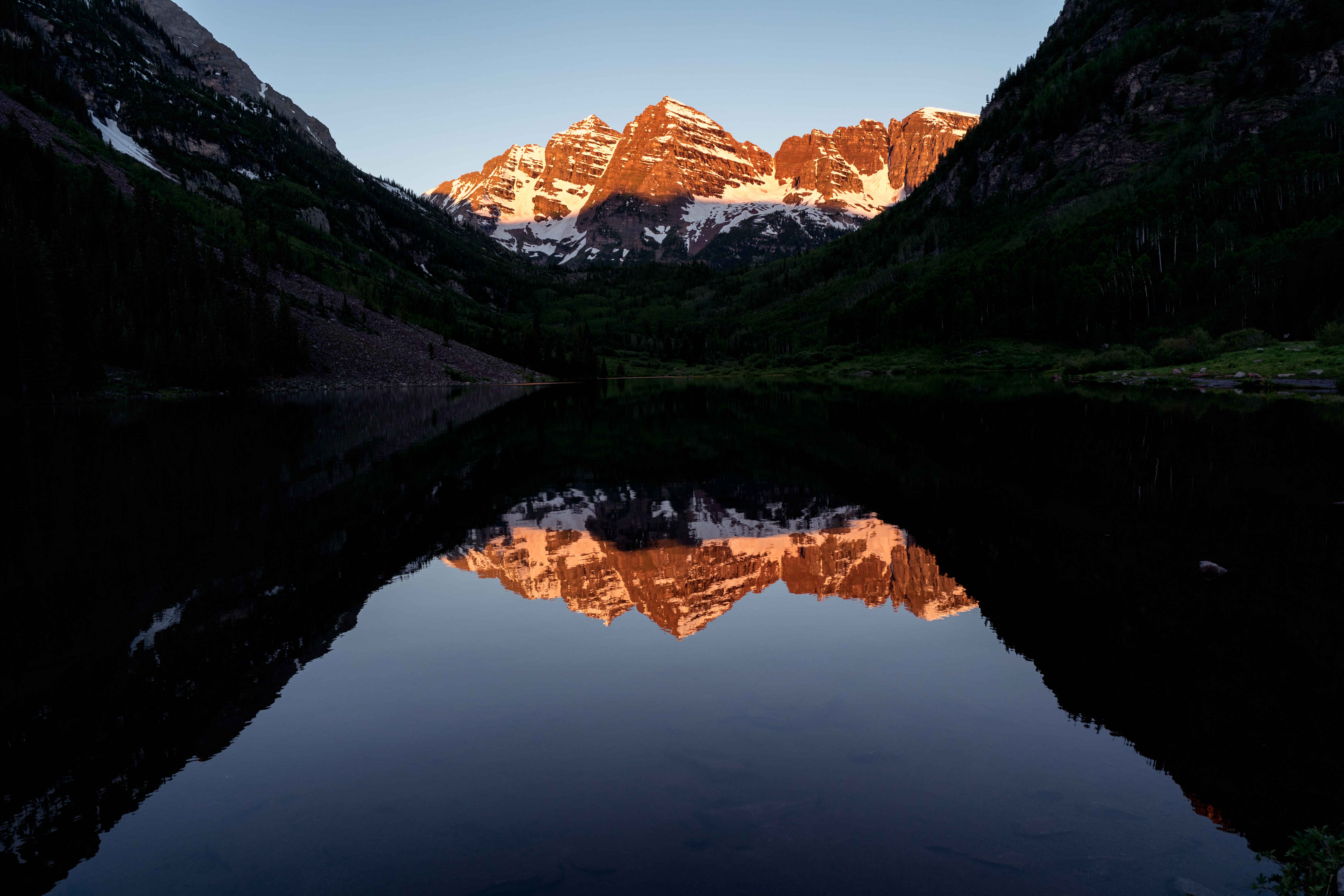 Download mobile wallpaper Reflection, Dusk, Lake, Nature, Mountain, Twilight for free.