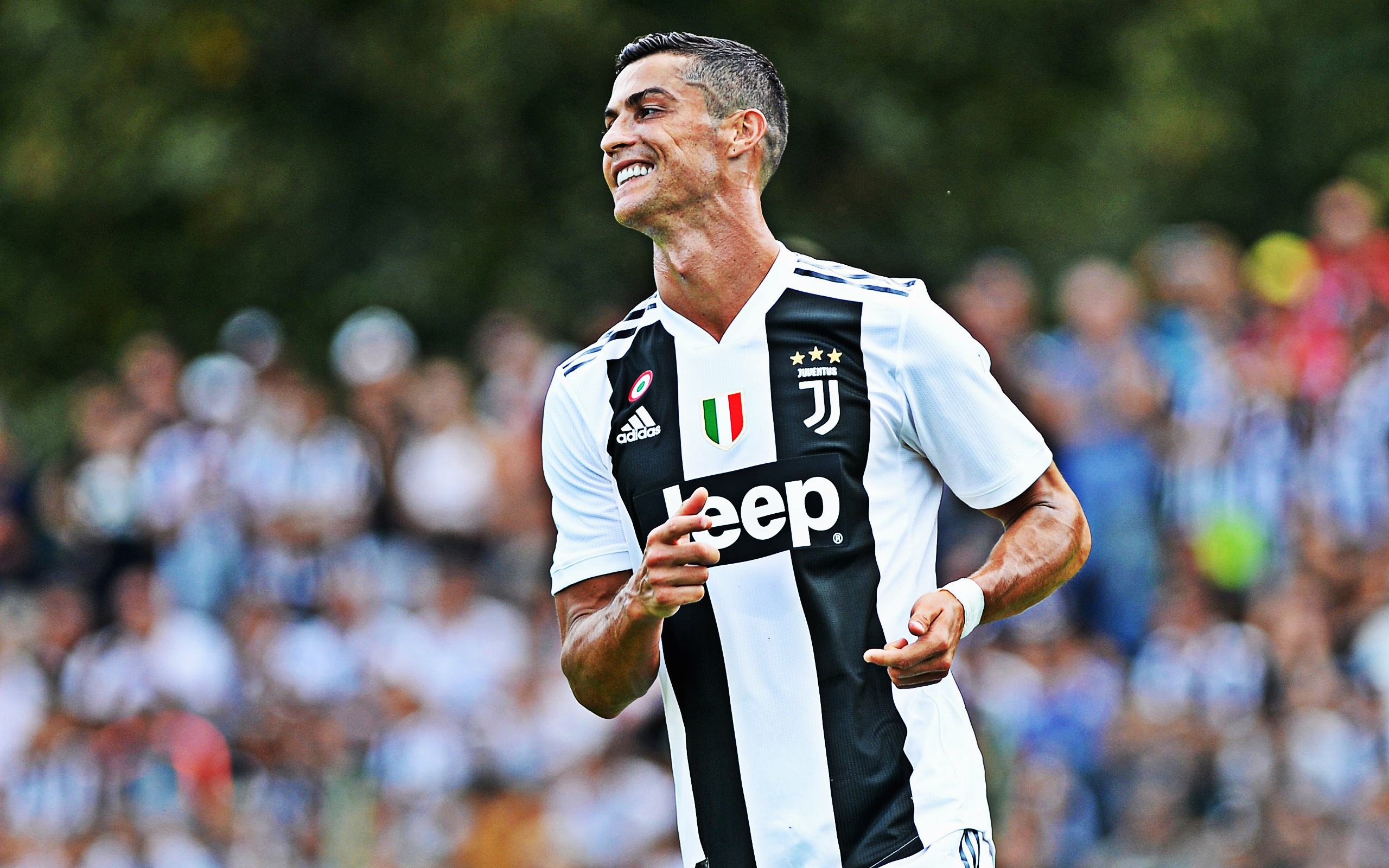 451526 Bildschirmschoner und Hintergrundbilder Cristiano Ronaldo auf Ihrem Telefon. Laden Sie  Bilder kostenlos herunter