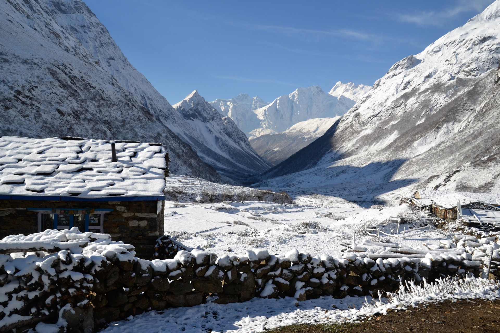 753404 скачать обои снег, фотографии, зима, хижина, ландшафт, гора, непал - заставки и картинки бесплатно