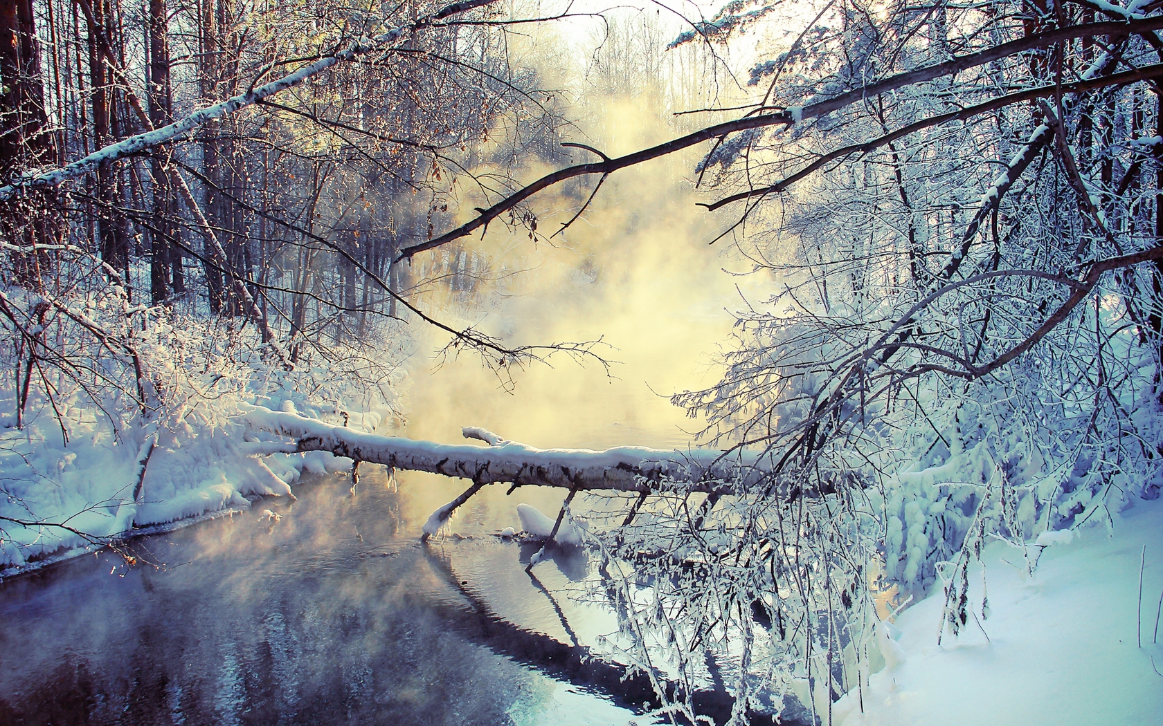 Скачать картинку Река, Зима, Пейзаж в телефон бесплатно.