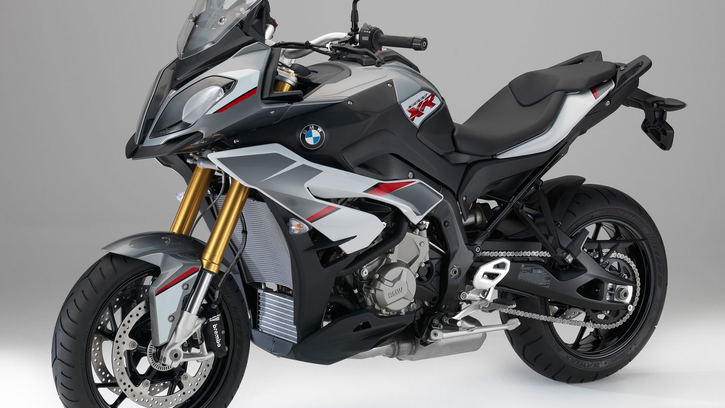 Bmw m1000xr