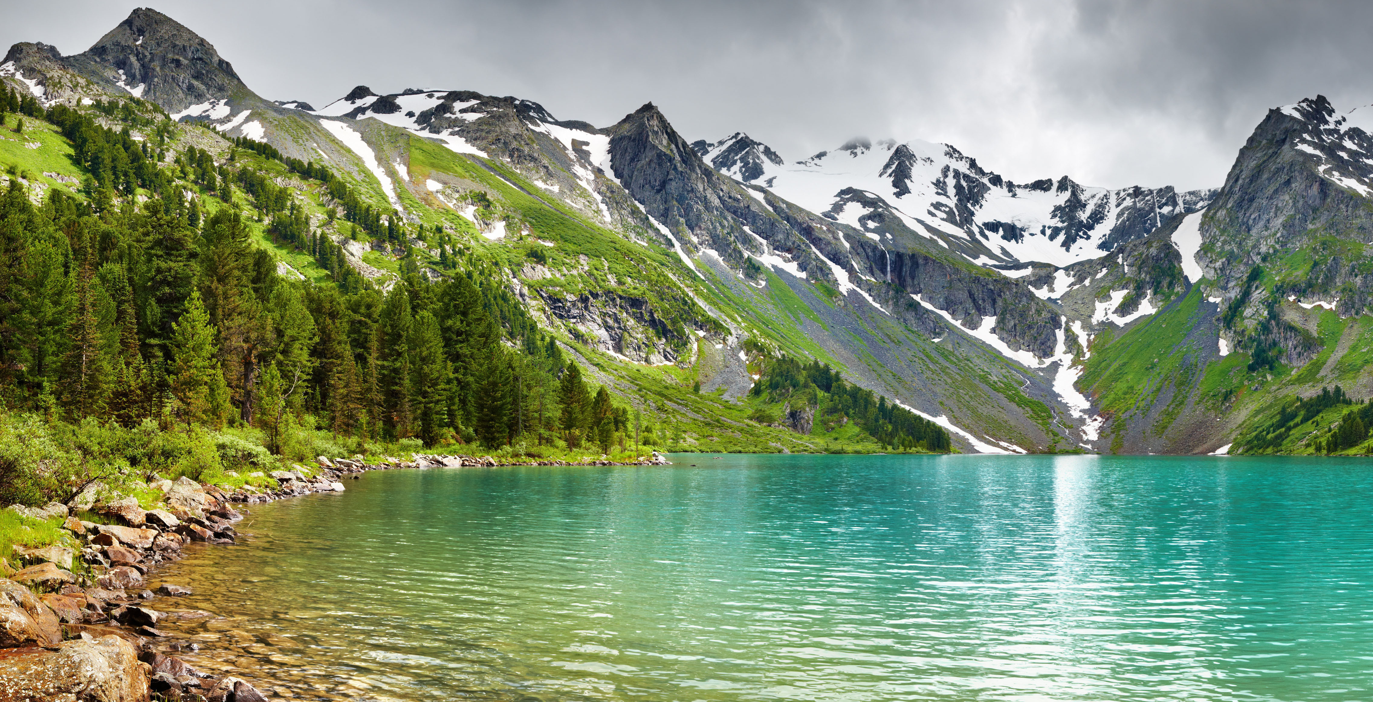 Горное озеро отличается особенной красотой. Шавлинские озера. Белуха горный Алтай. Ущелье Джеты-Огуз Киргизия. Озеро Жанто.