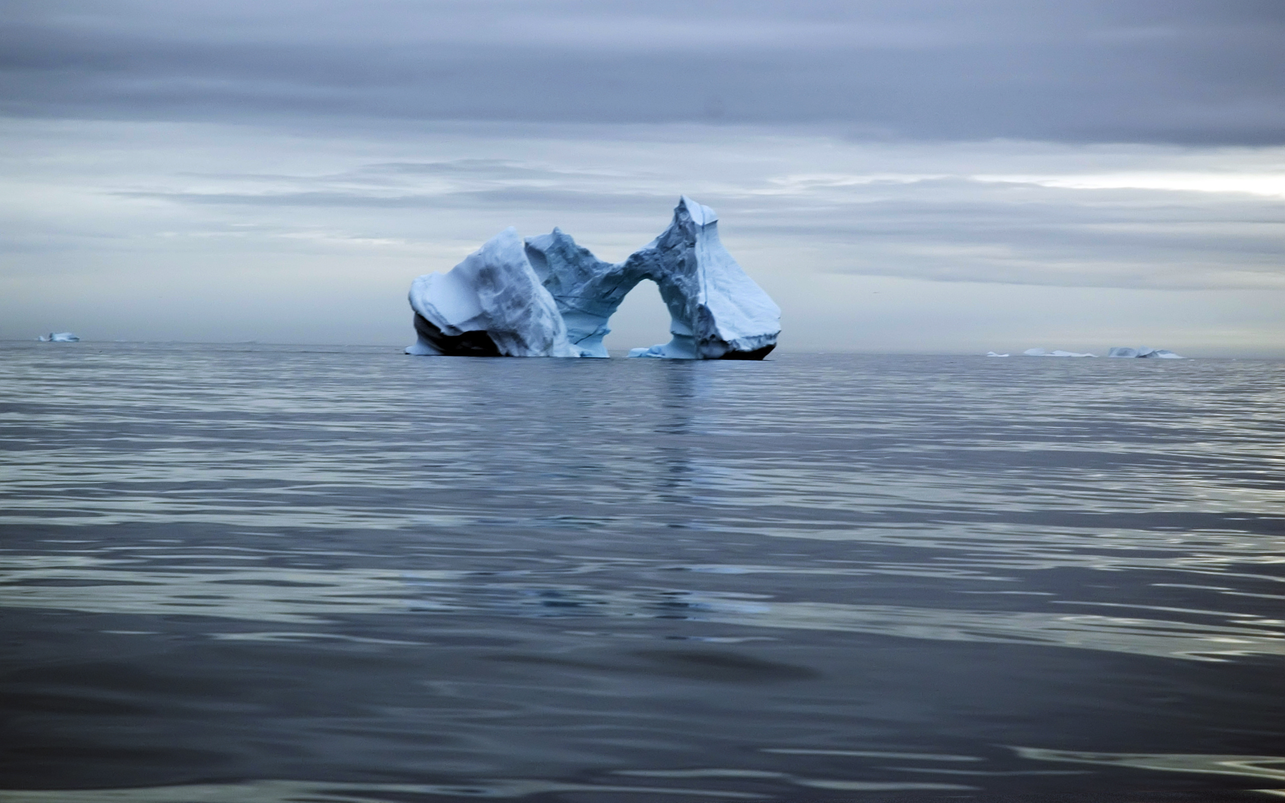 172749 скачать картинку айсберг, земля/природа - обои и заставки бесплатно