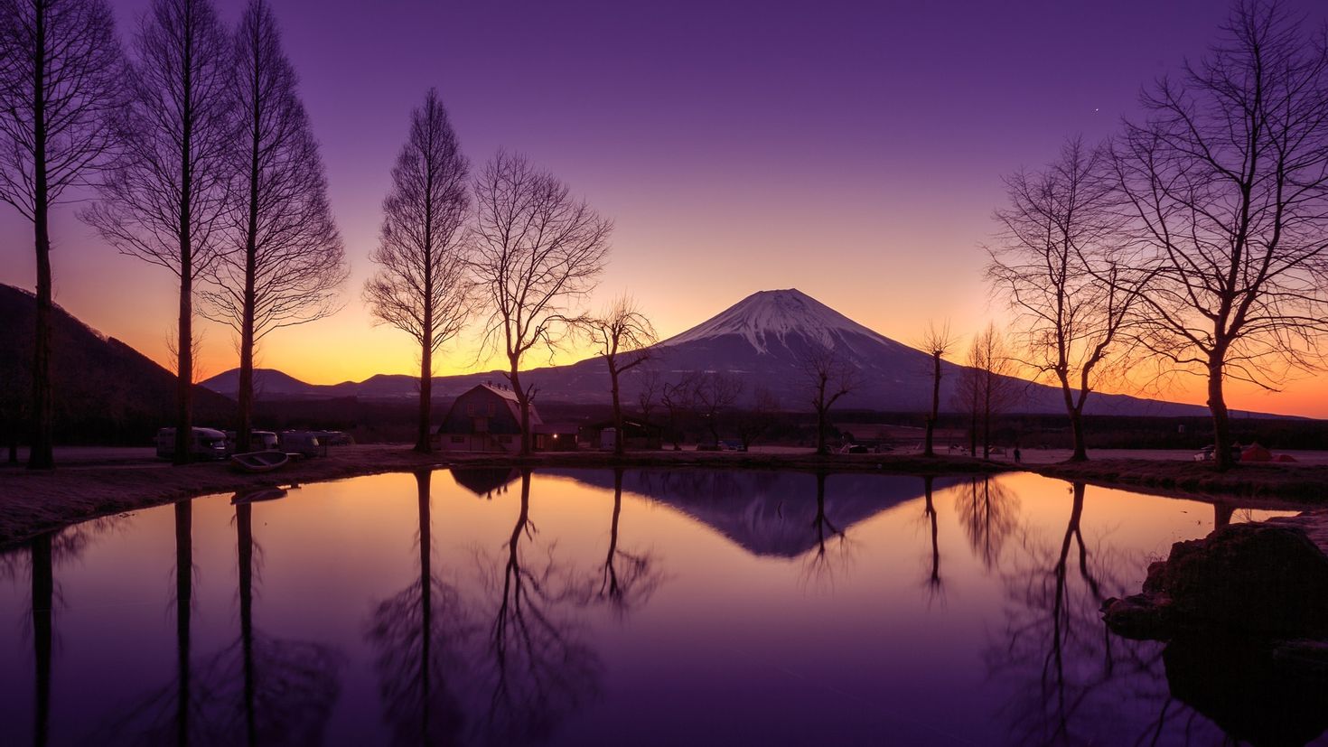 Mount fuji purple wallpaper engine. 4. Гора Фудзи (остров Хонсю). Озеро Хонсю. Япония Фудзияма рассвет. Гора Фудзи, остров Хонсю, Япония обои.