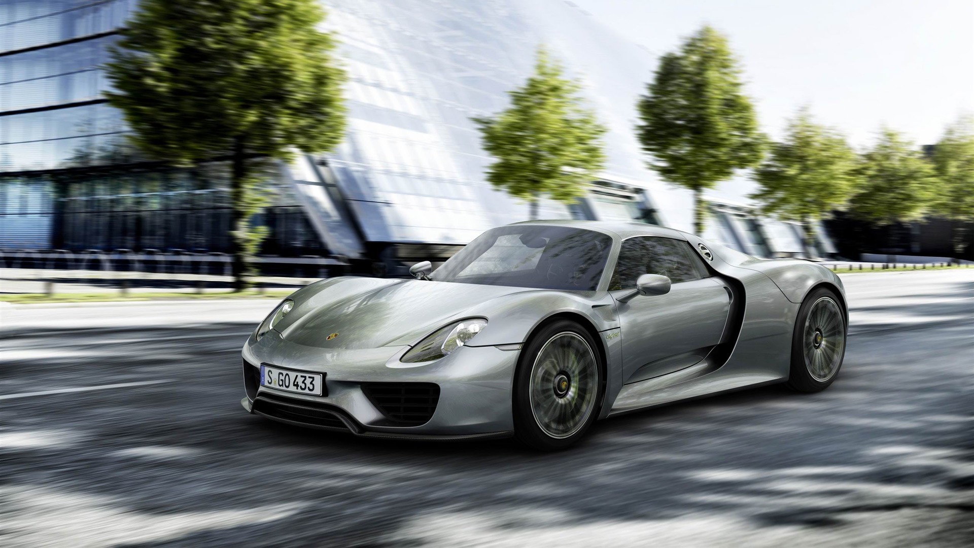 Порше 918 Spyder ночью