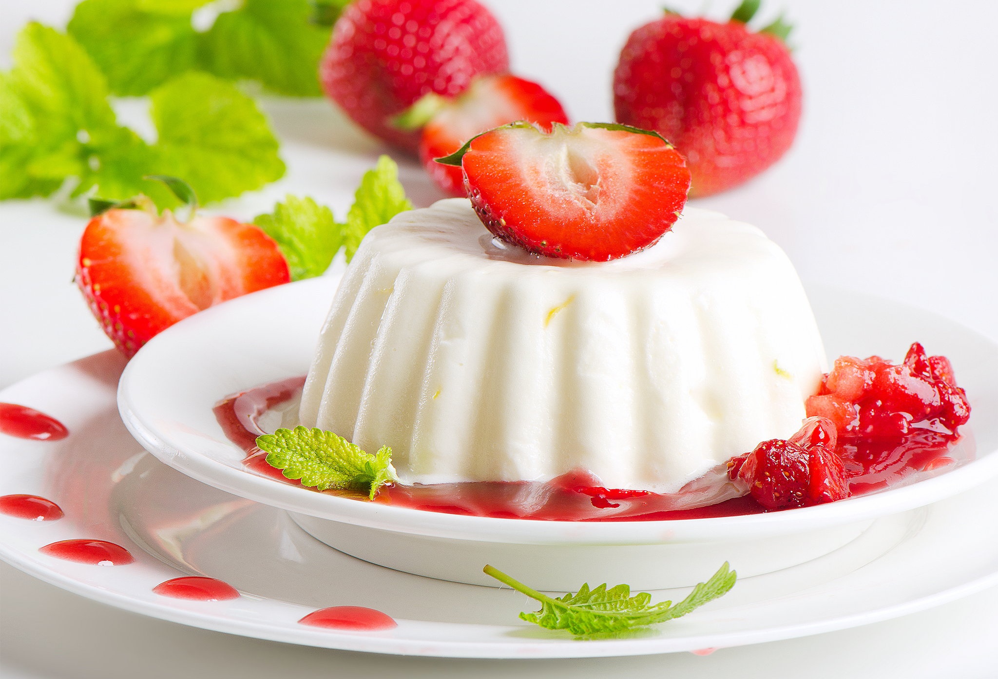 Panna Cotta с клубникой