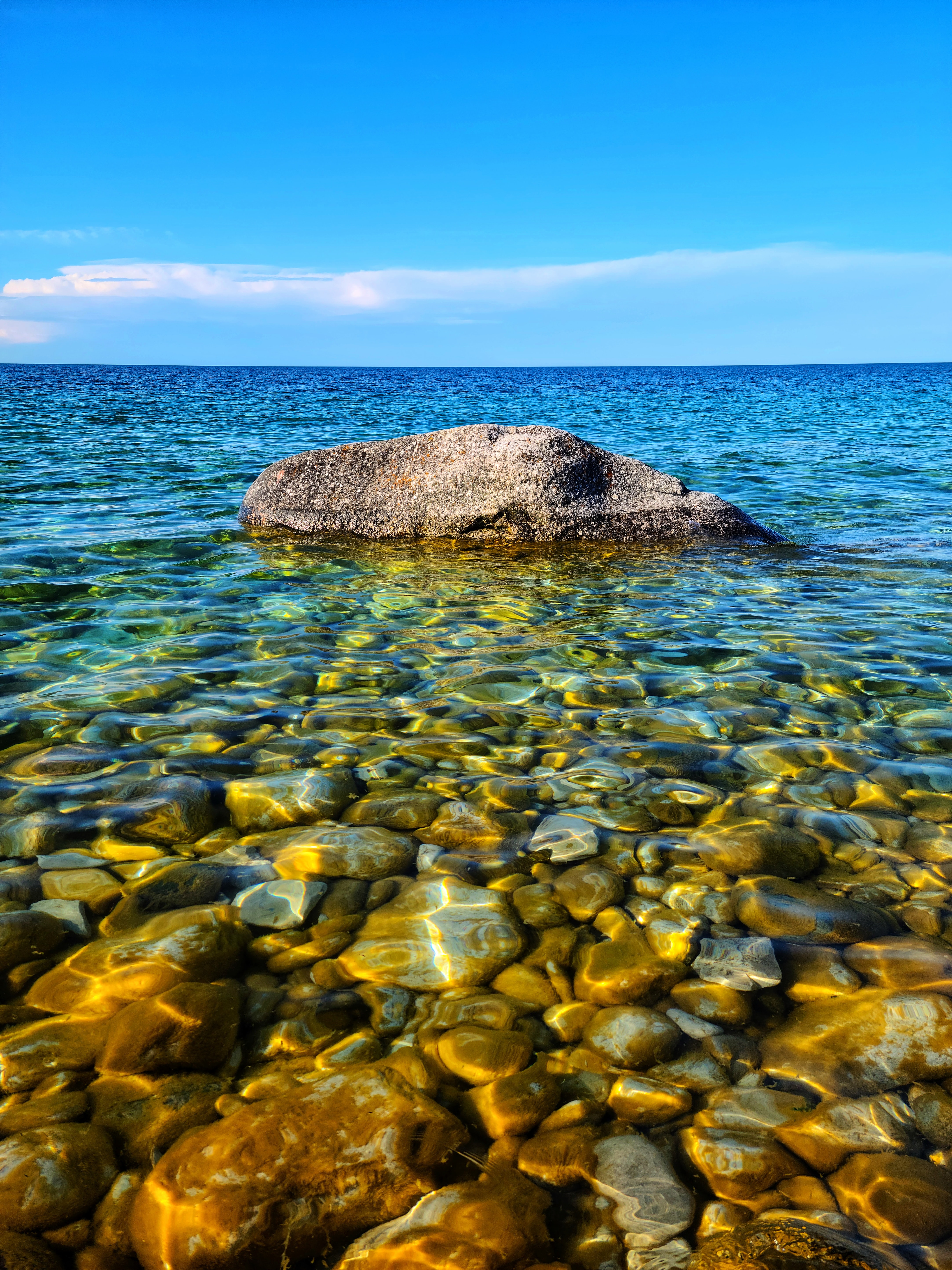 pebble, rock, nature, water, horizon, stone HD wallpaper