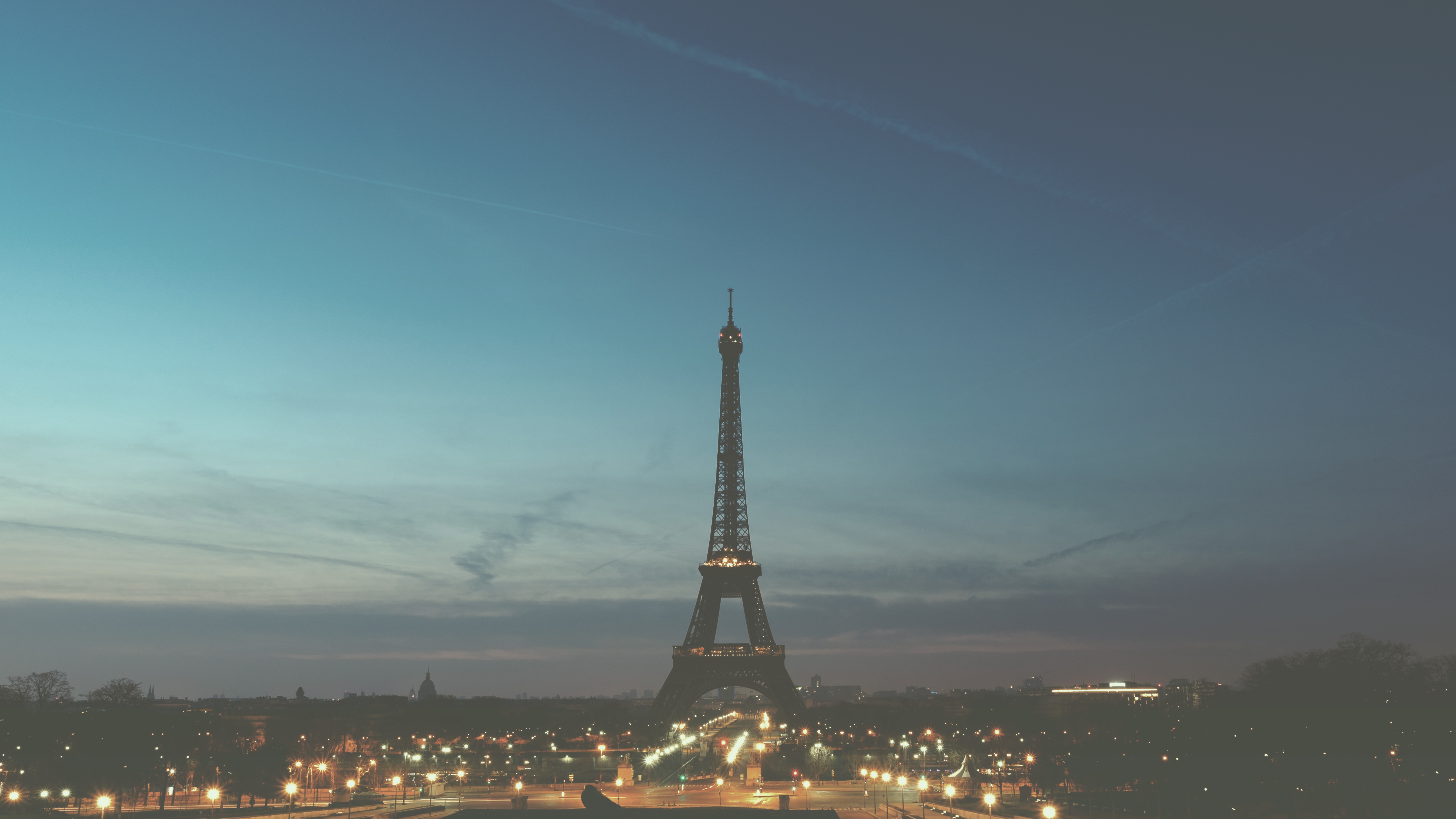 104193 免費下載壁紙 城市, 夜, 巴黎, 艾菲尔铁塔 屏保和圖片