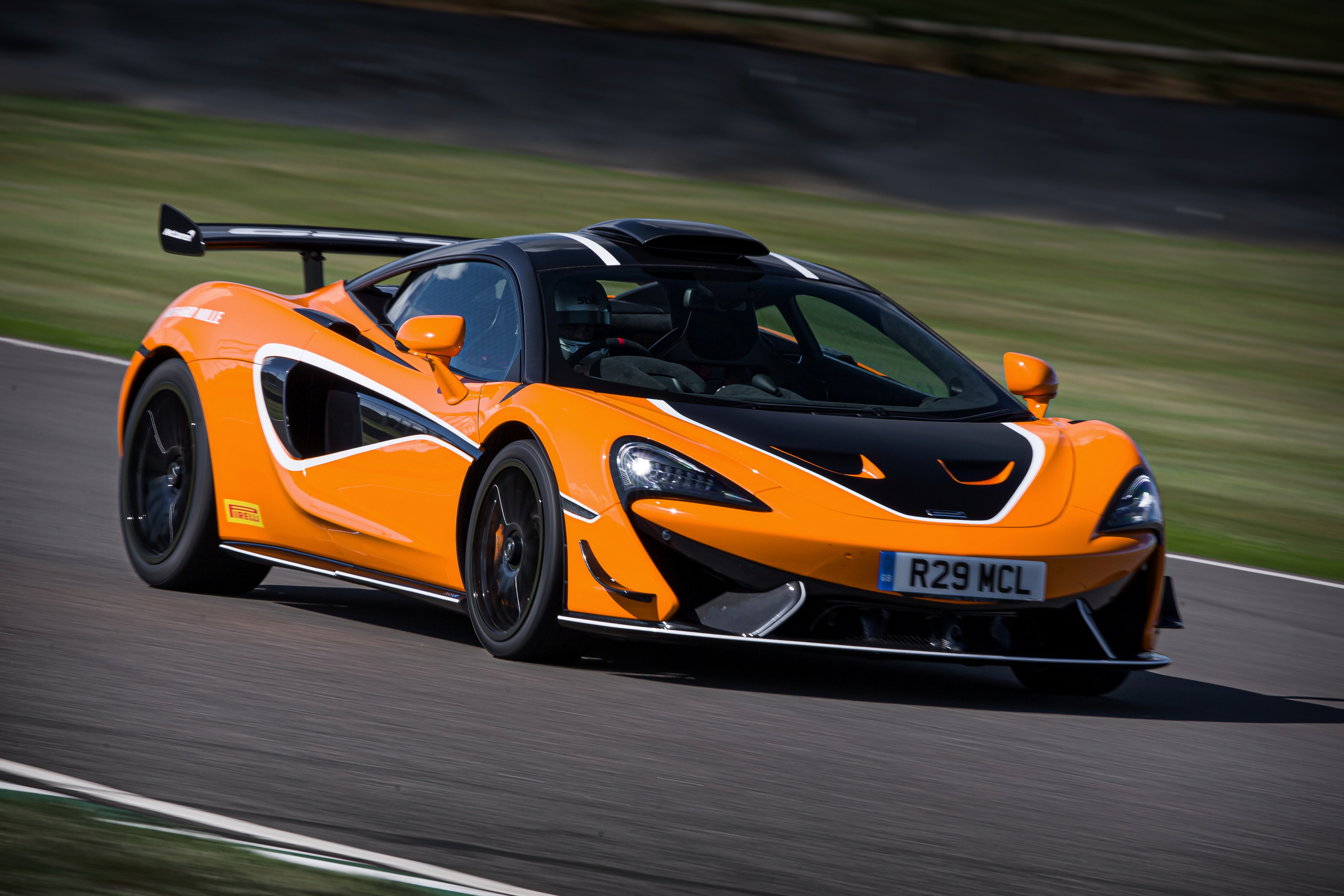 MCLAREN 620r