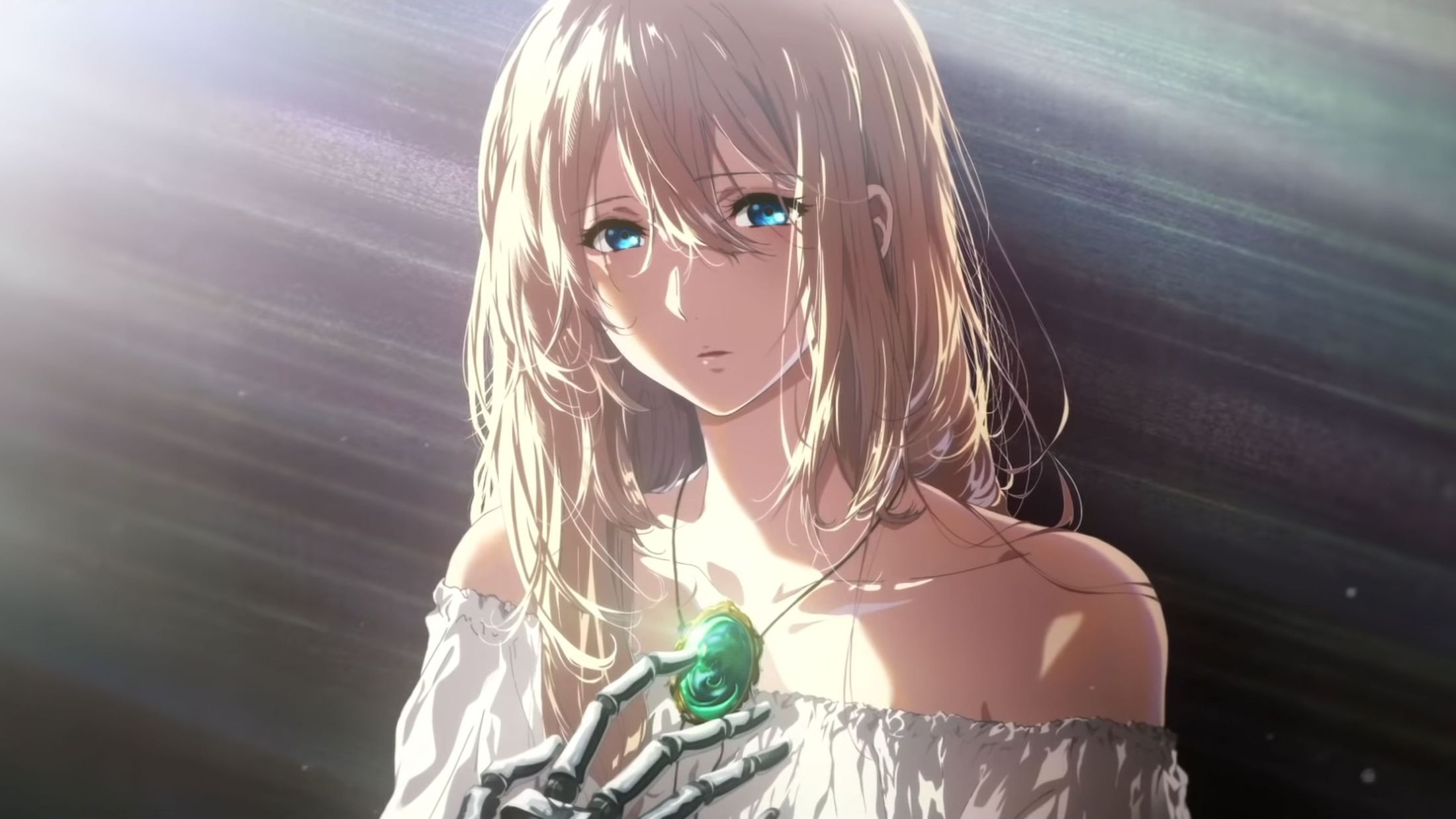 Violet Evergarden с цветком