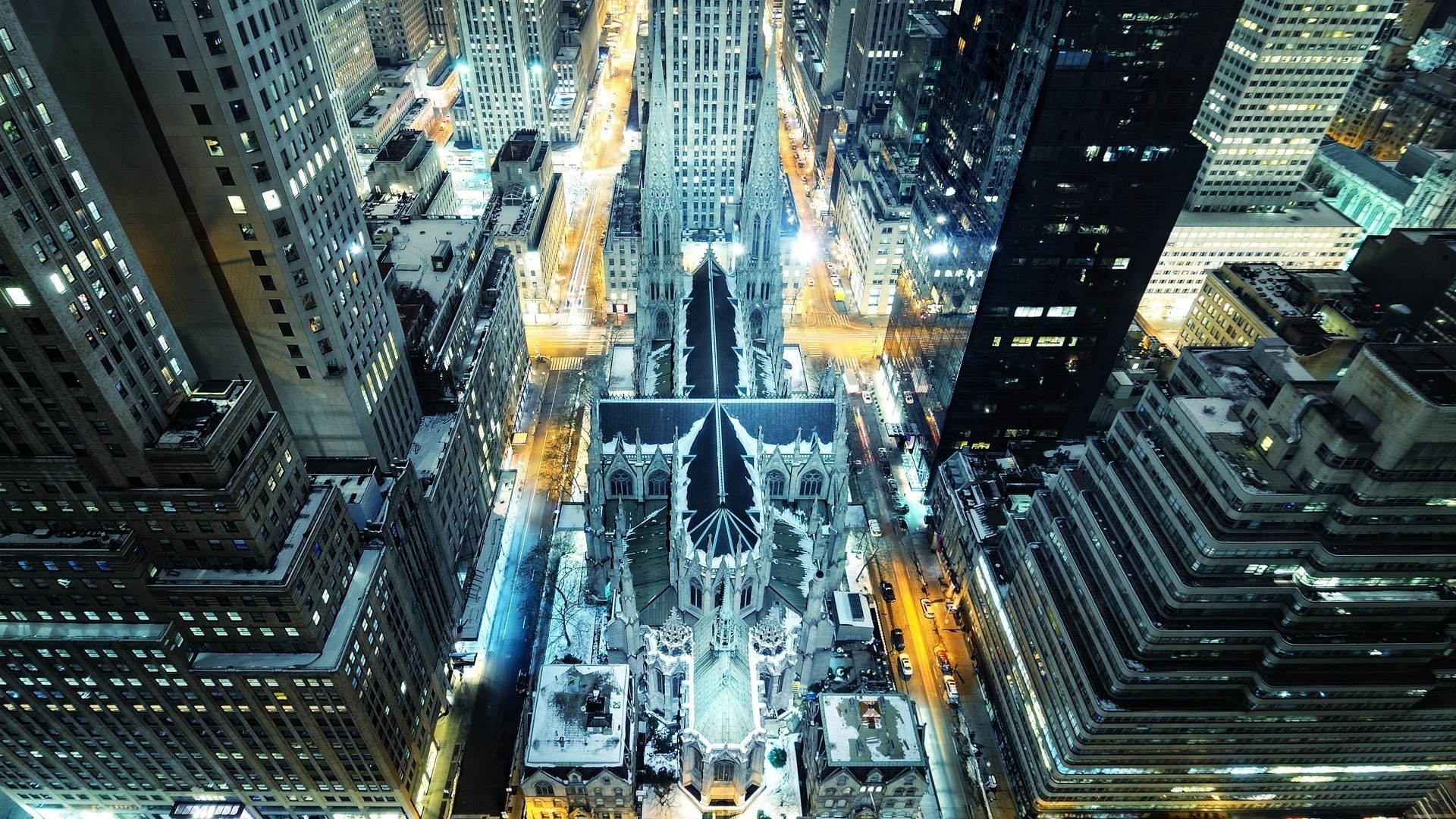 Собор Святого Патрика (Нью-Йорк) сверху