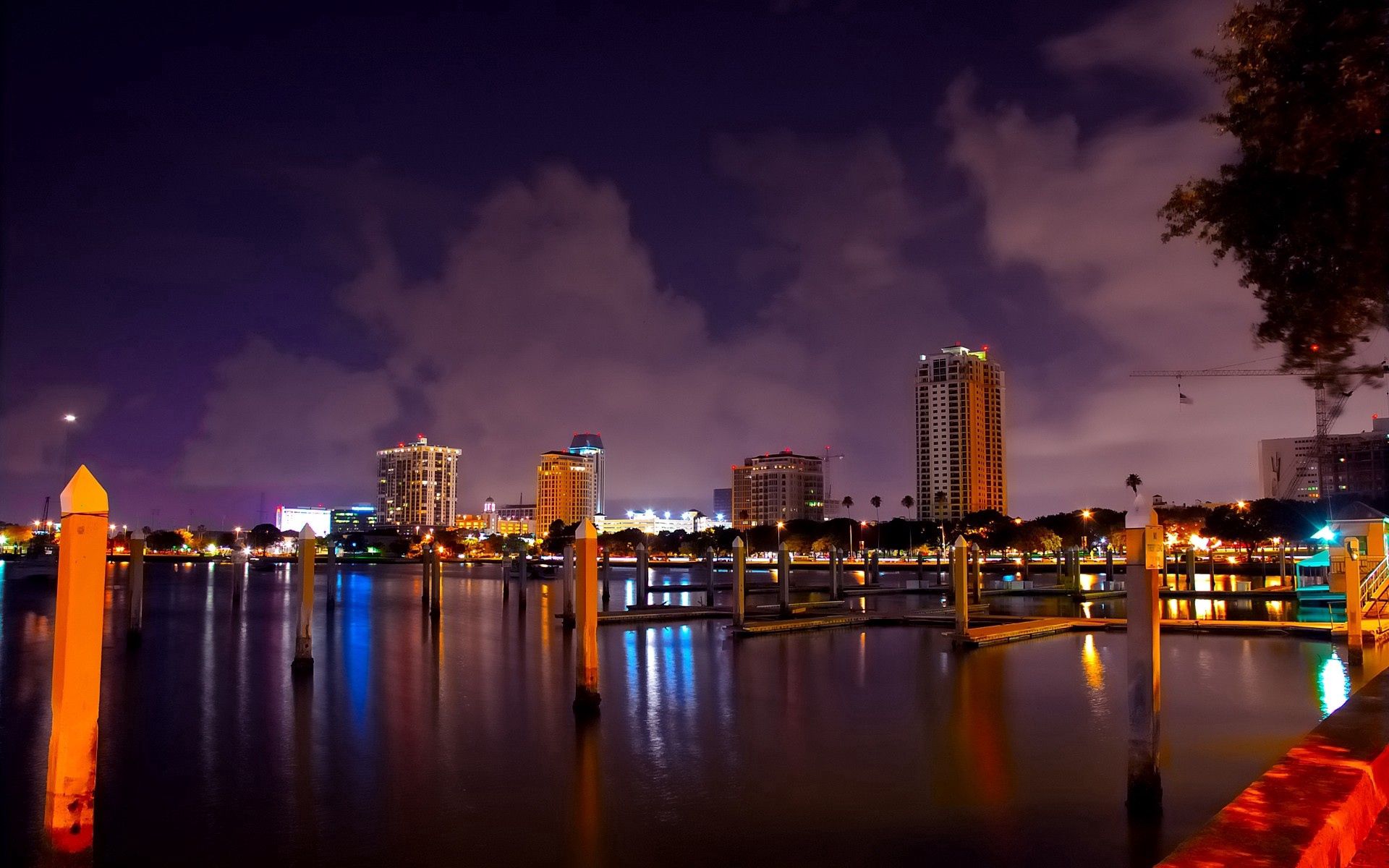 Laden Sie das Flüsse, Übernachtung, Städte, Stadt, Panorama, St Petersburg, Ufer, Bank, Florida-Bild kostenlos auf Ihren PC-Desktop herunter