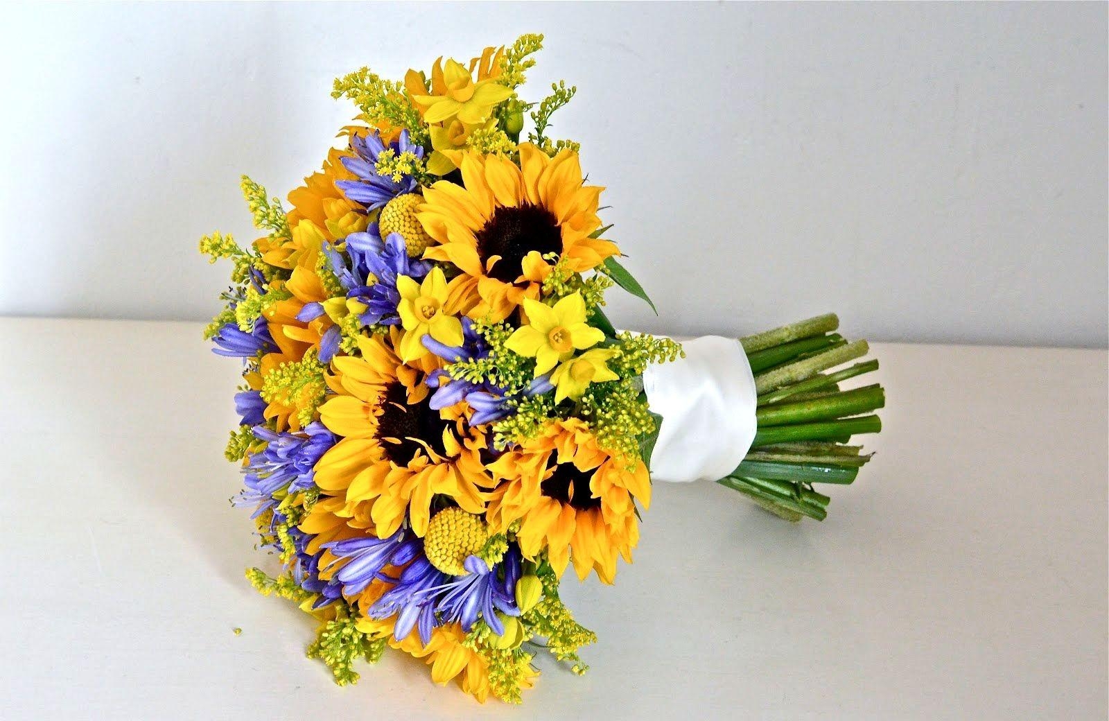 букеты цветов с подсолнухами фото