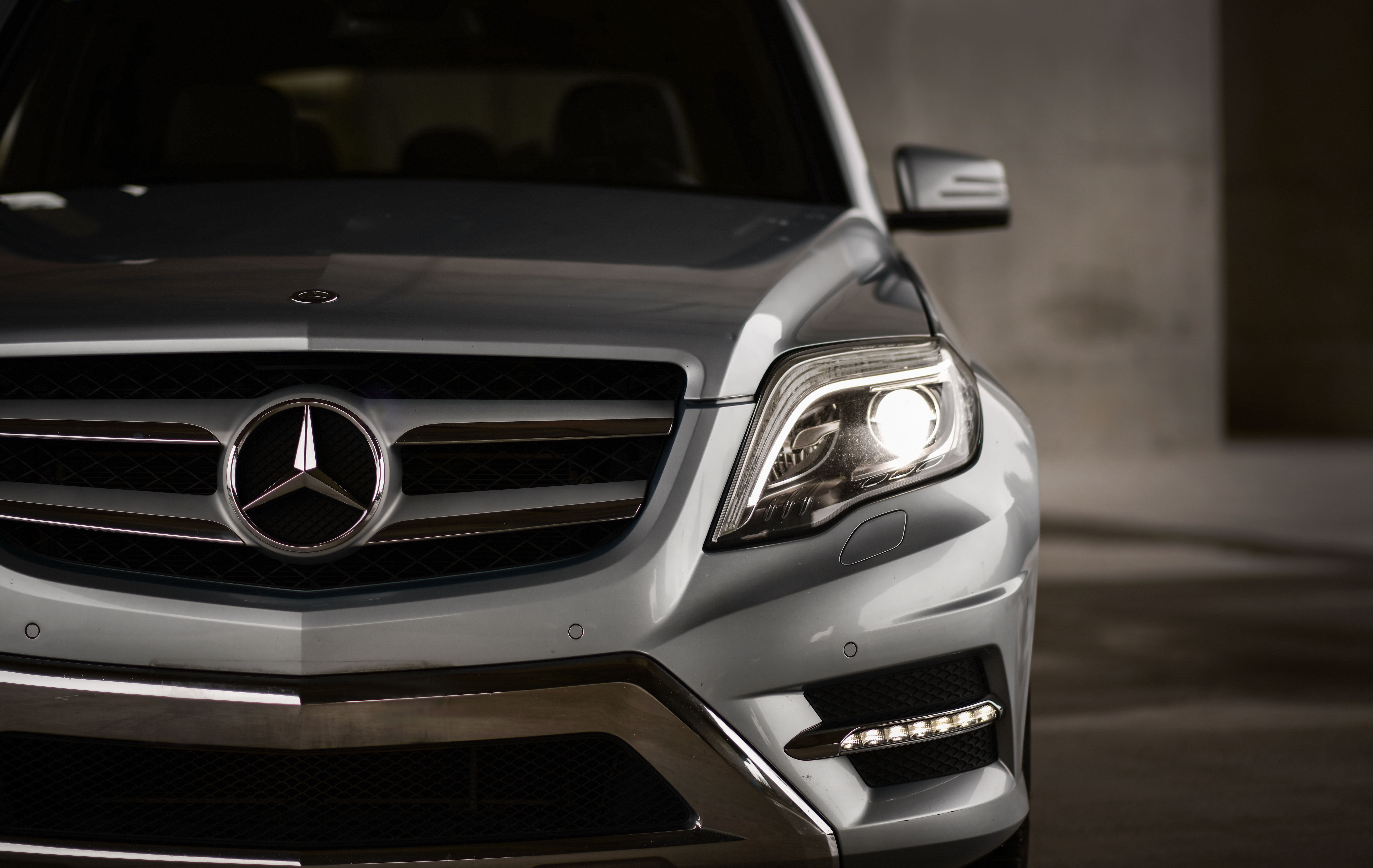 Download mobile wallpaper Mercedes Benz Glk350, Machine, Grey, Car, Front View, Headlight, Cars, Mercedes for free.