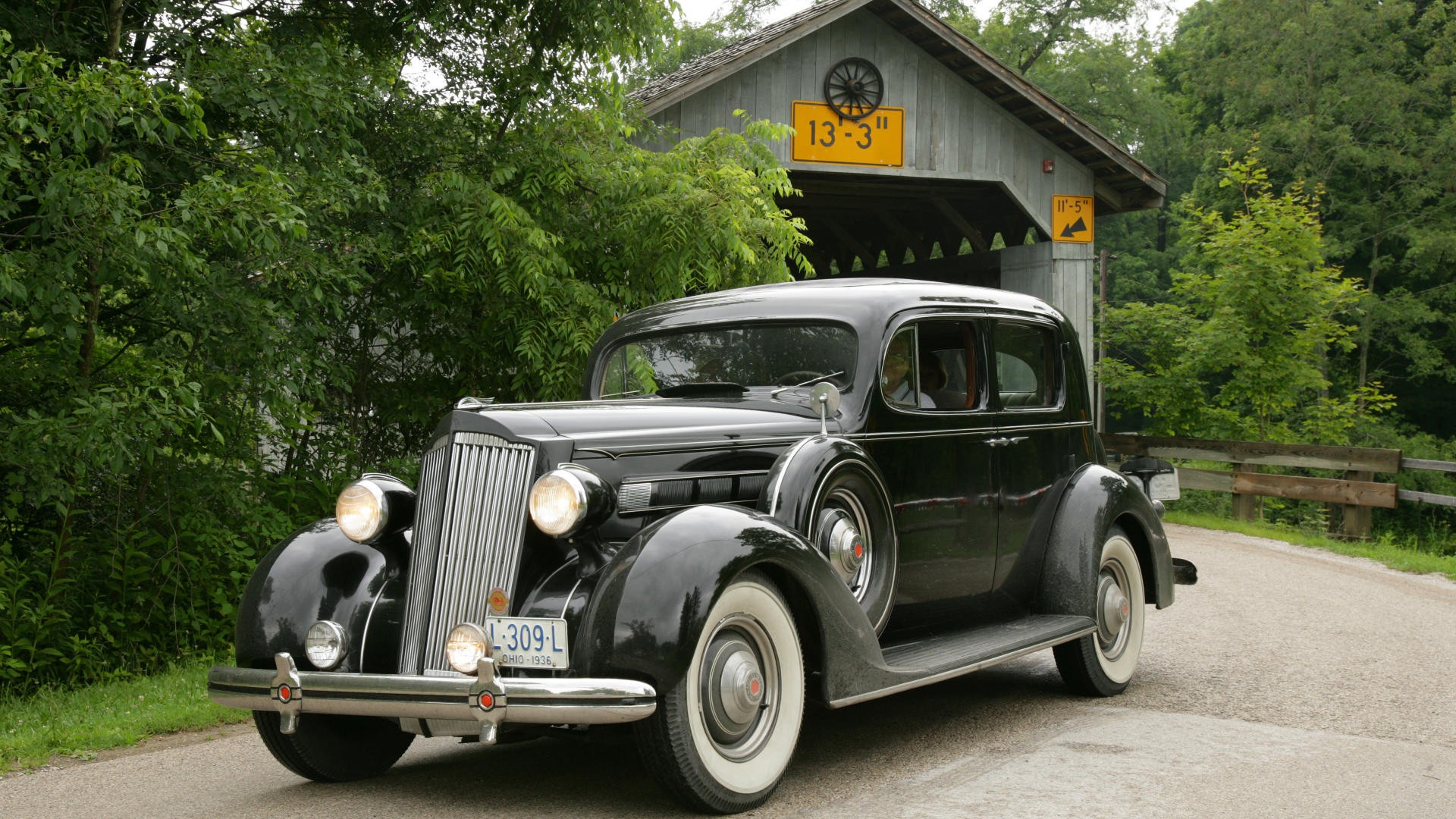 Packard 12 sedan