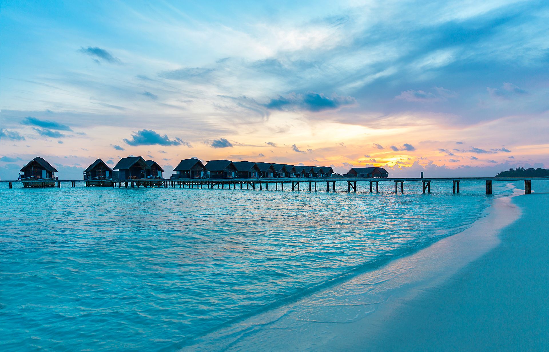 sea, man made, resort, bungalow, hut, maldives, ocean, sunset Phone Background